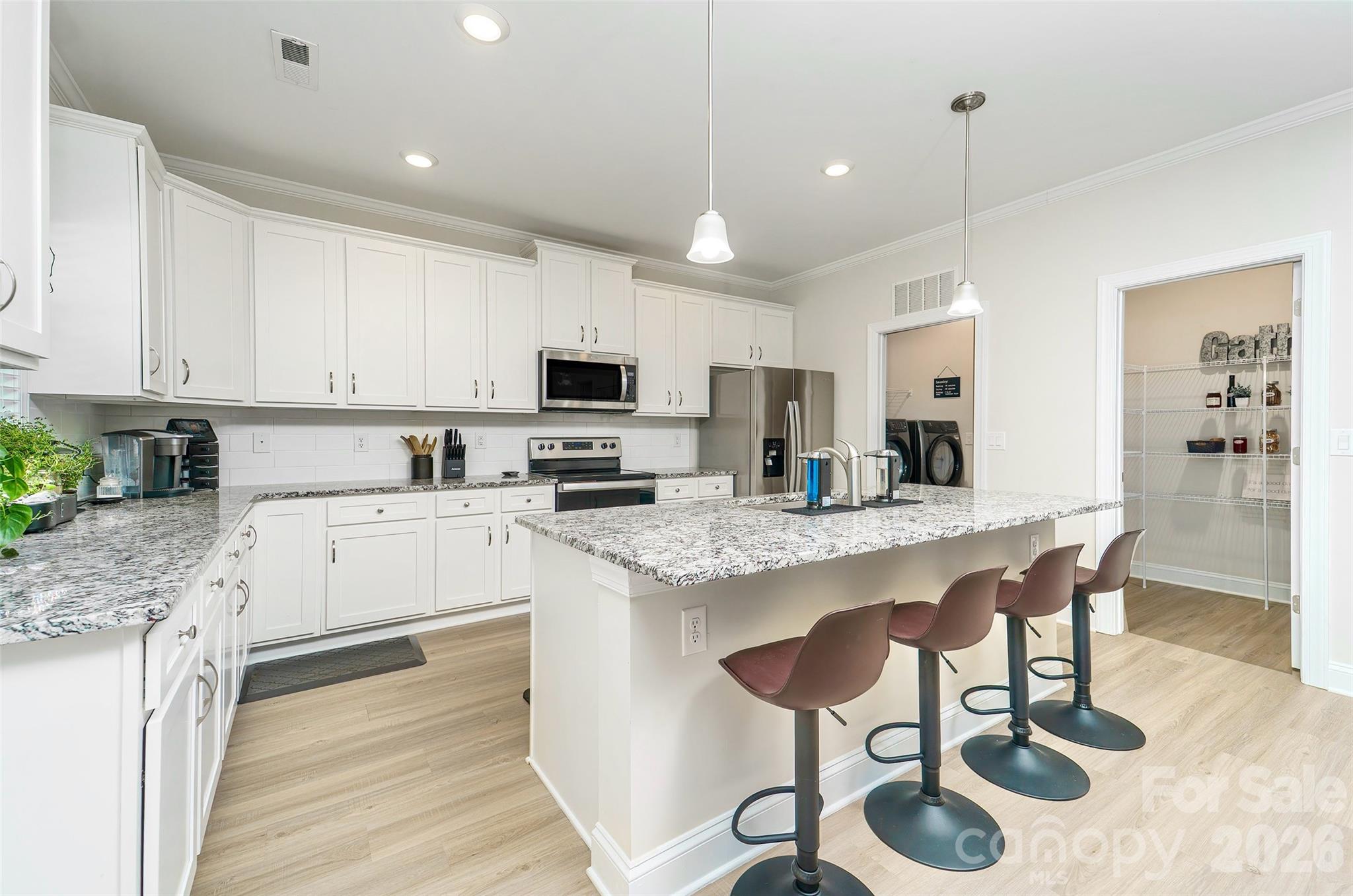 132 Tradesmen Trail — Troutman