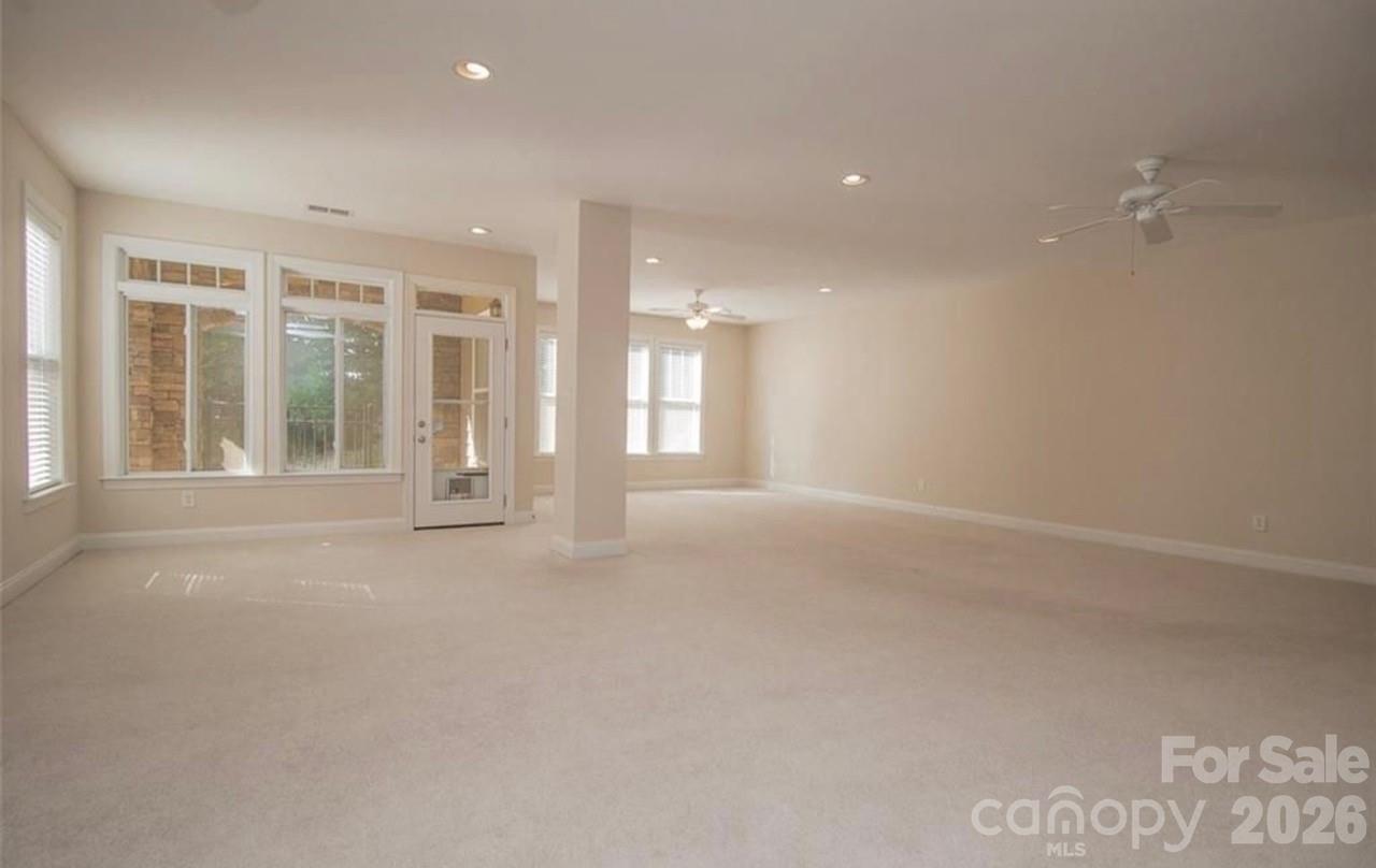 10914 Casetta Drive — Matthews