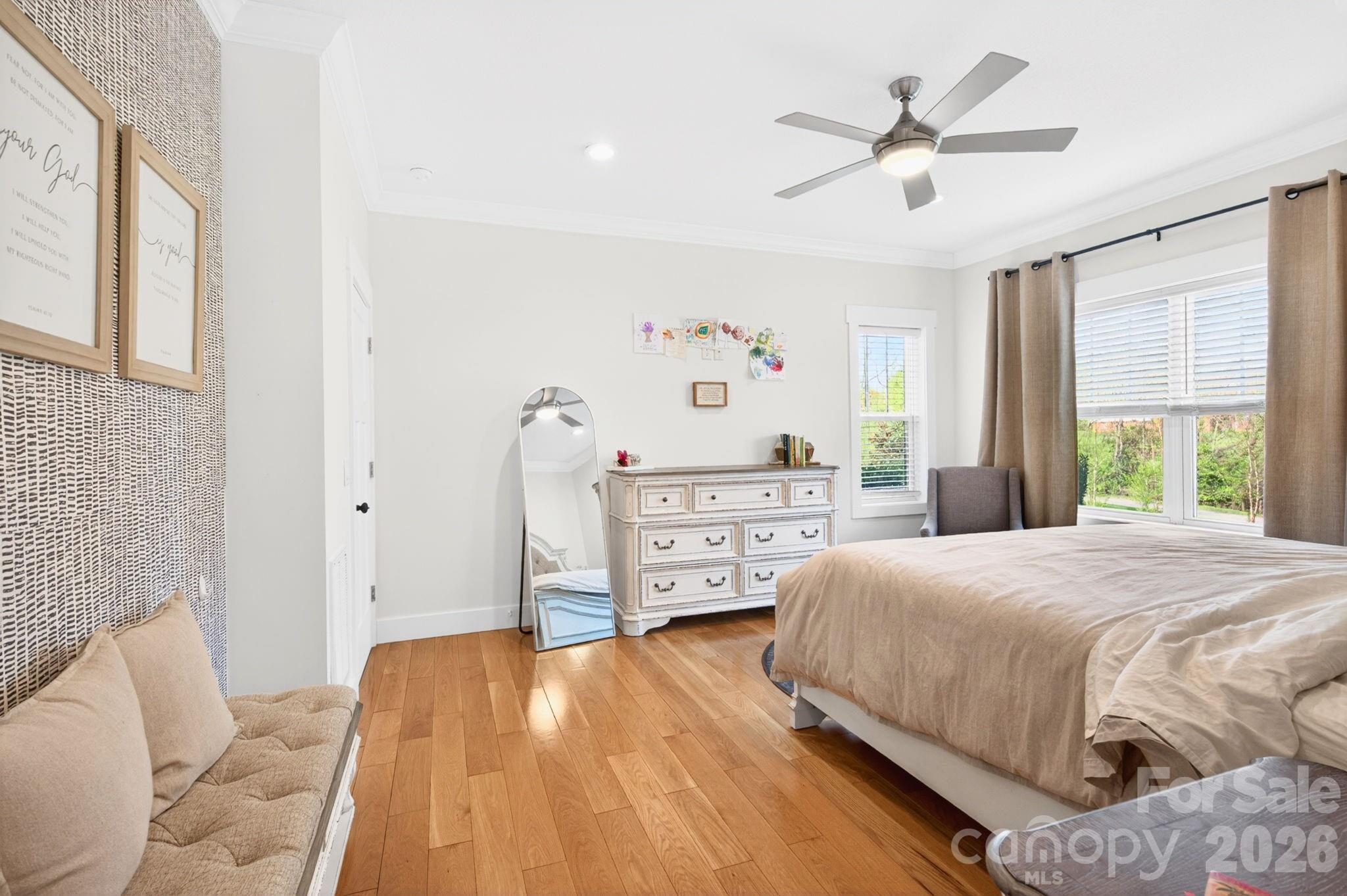 25 W Haven Drive — Arden