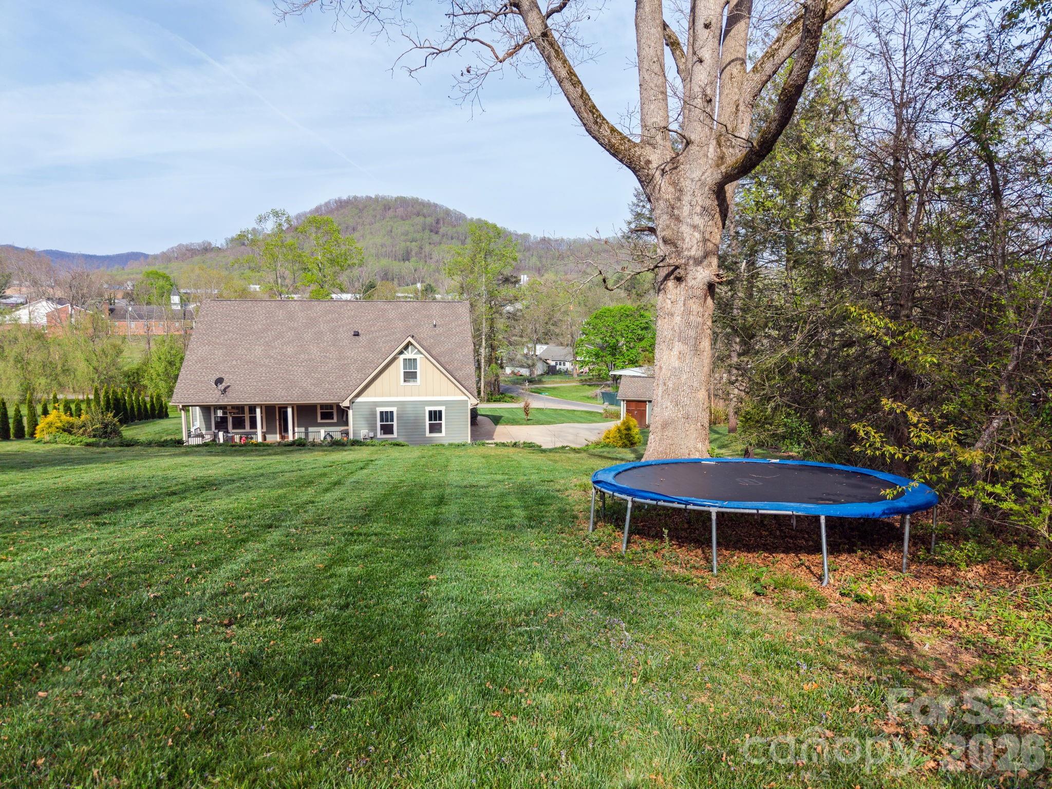 25 W Haven Drive — Arden