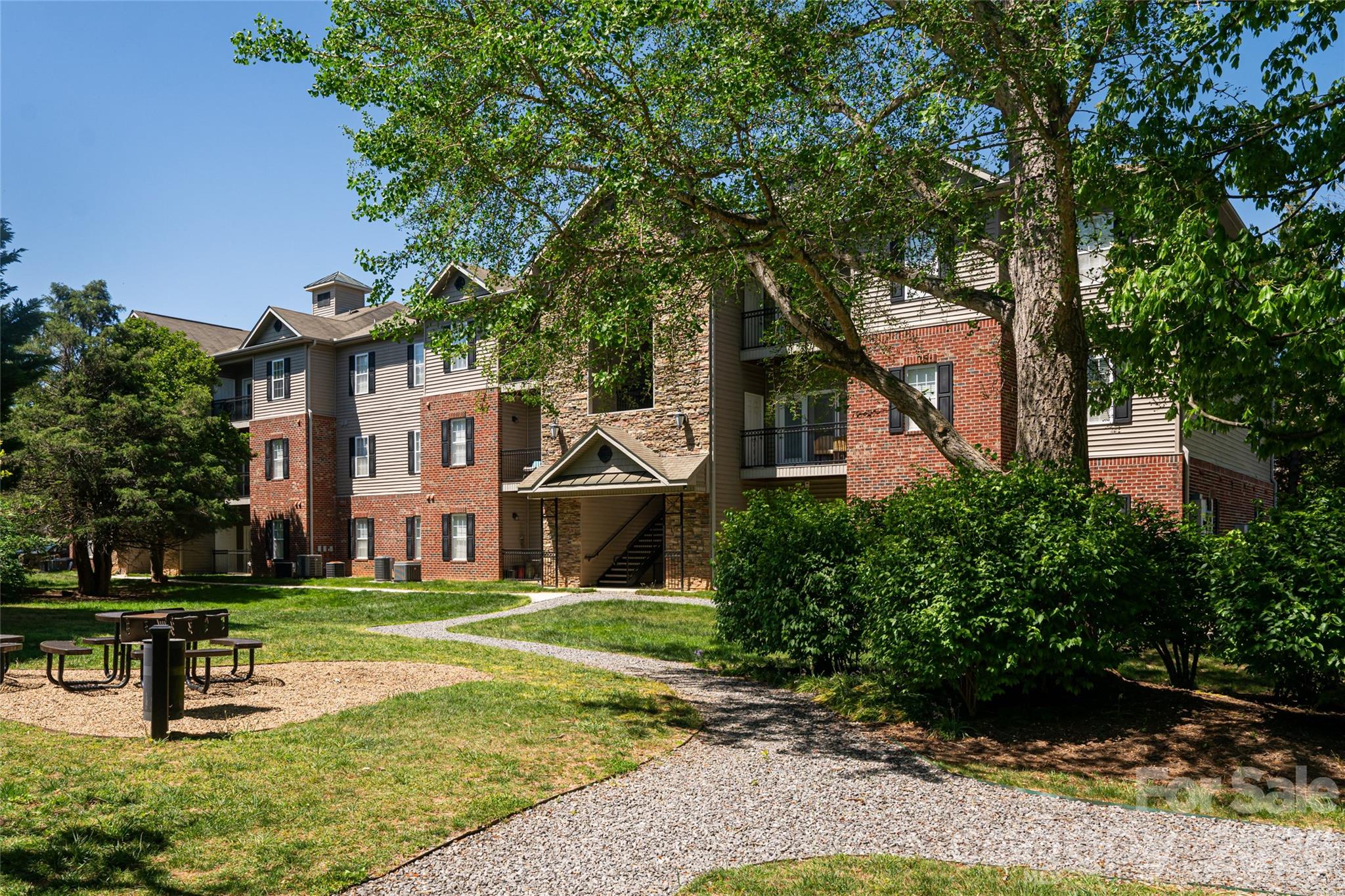 132 Appeldoorn Circle — Asheville