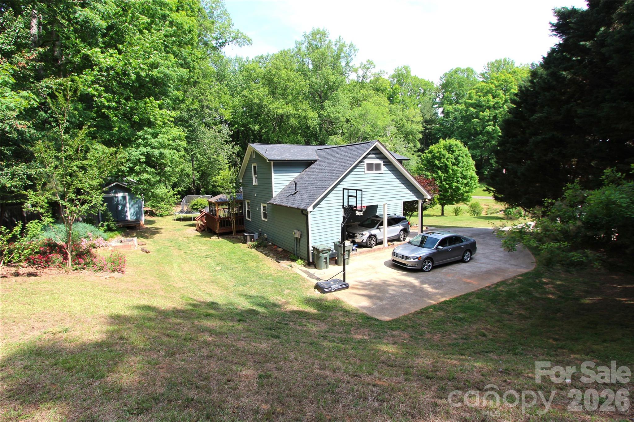 2600 Lakewood Drive — Gastonia