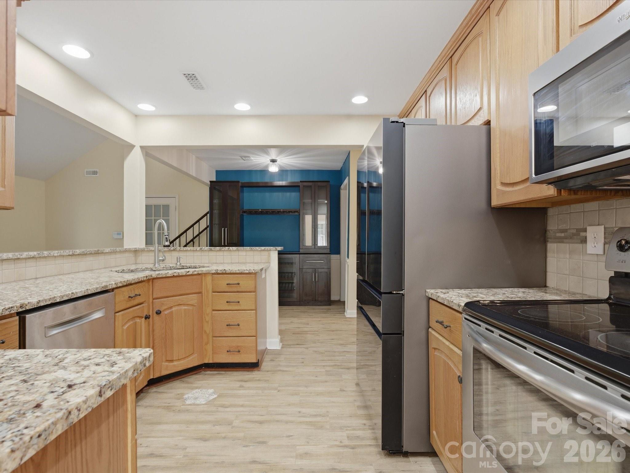 9437 Fairmead Drive — Charlotte