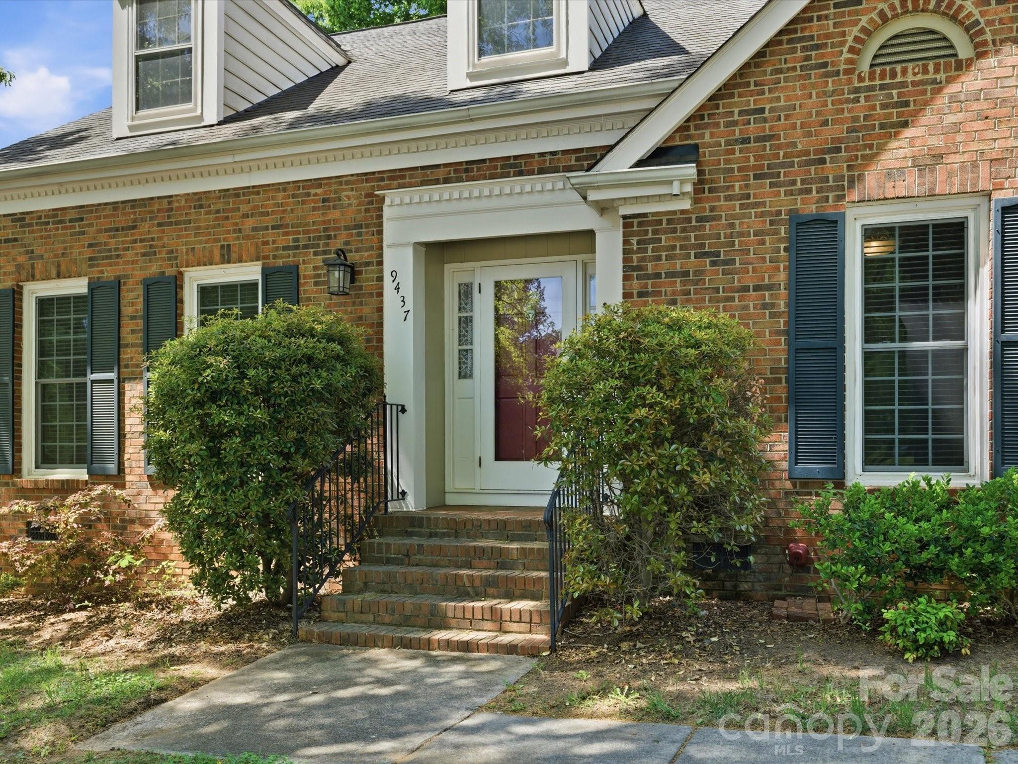 9437 Fairmead Drive — Charlotte