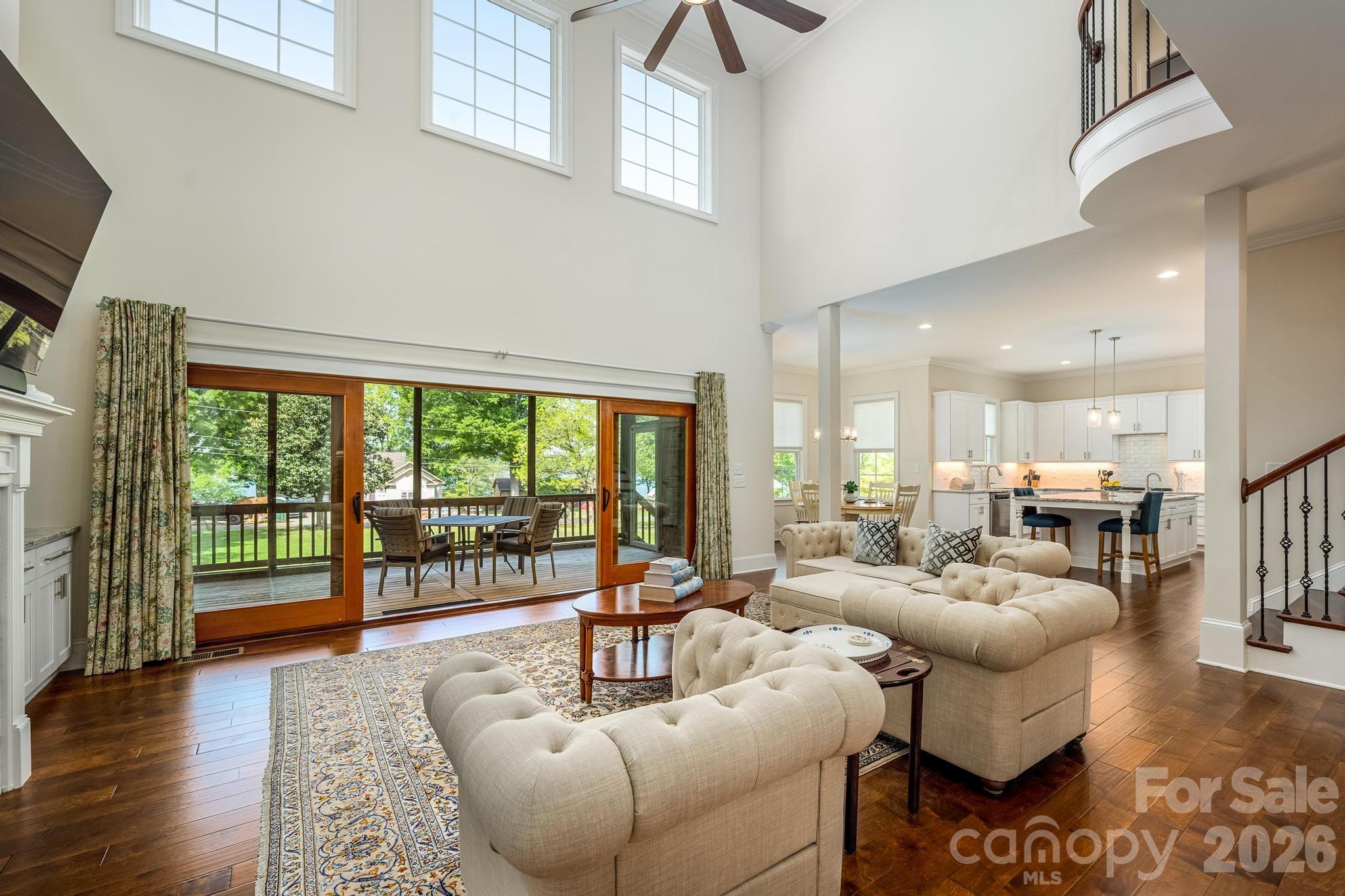 123 Lakefront Drive — Mooresville
