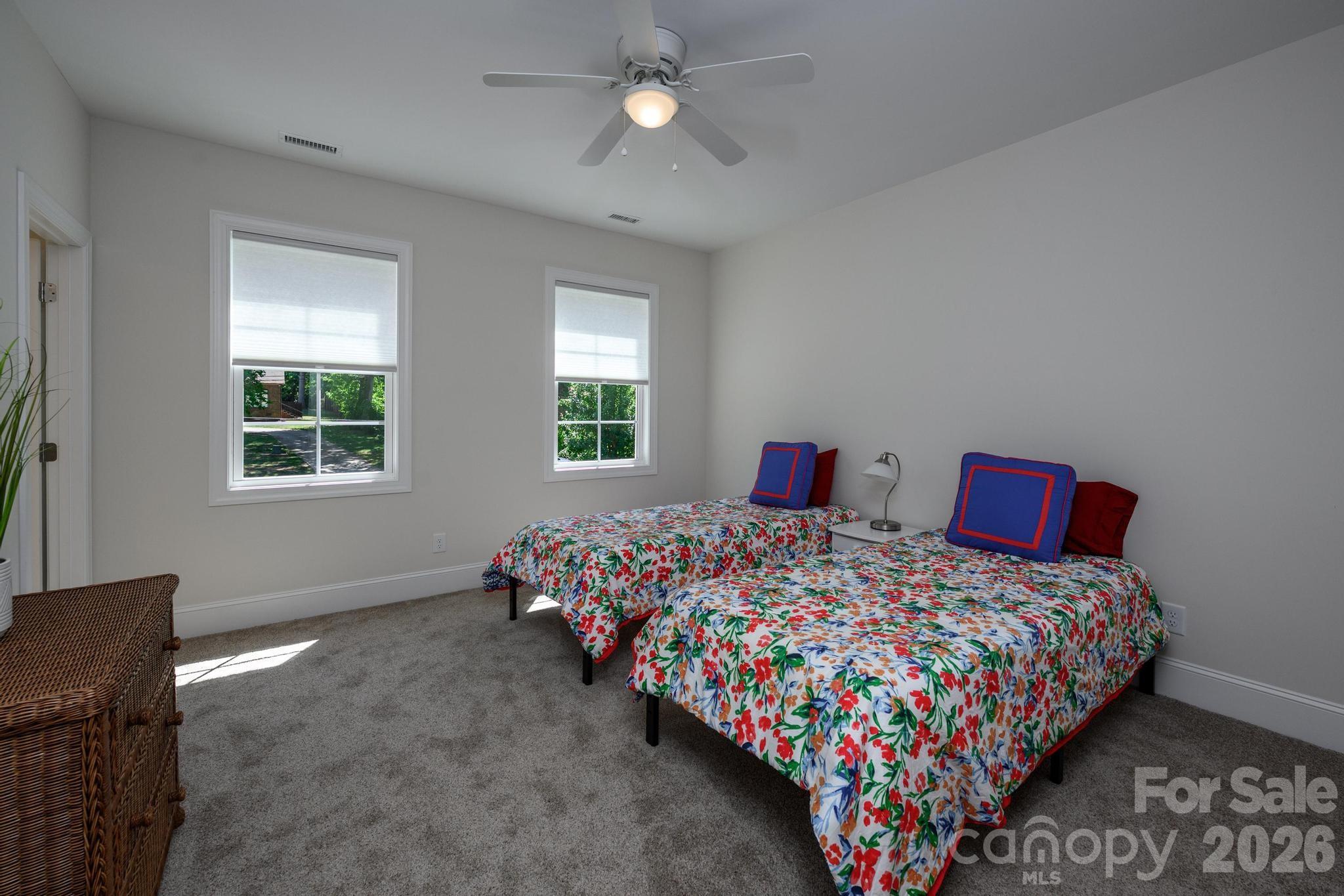 123 Lakefront Drive — Mooresville