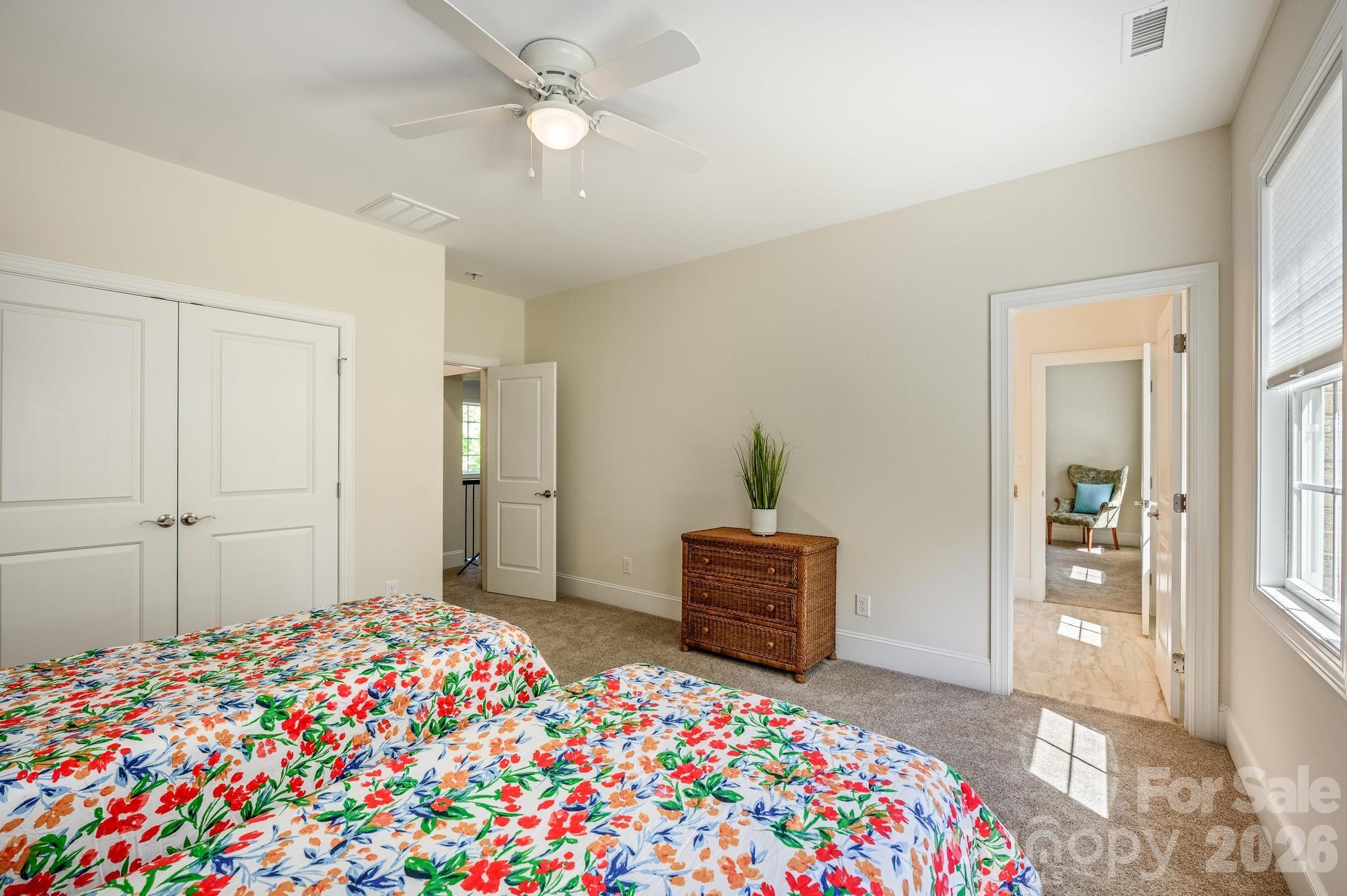 123 Lakefront Drive — Mooresville
