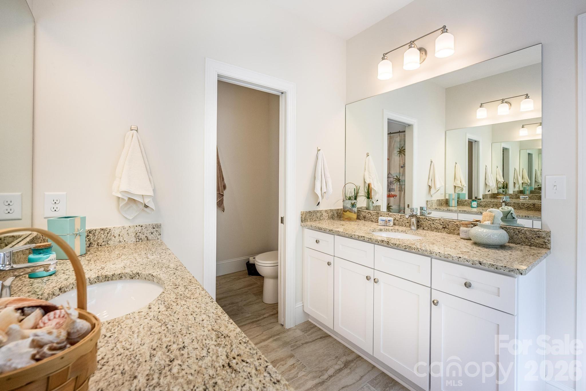 123 Lakefront Drive — Mooresville
