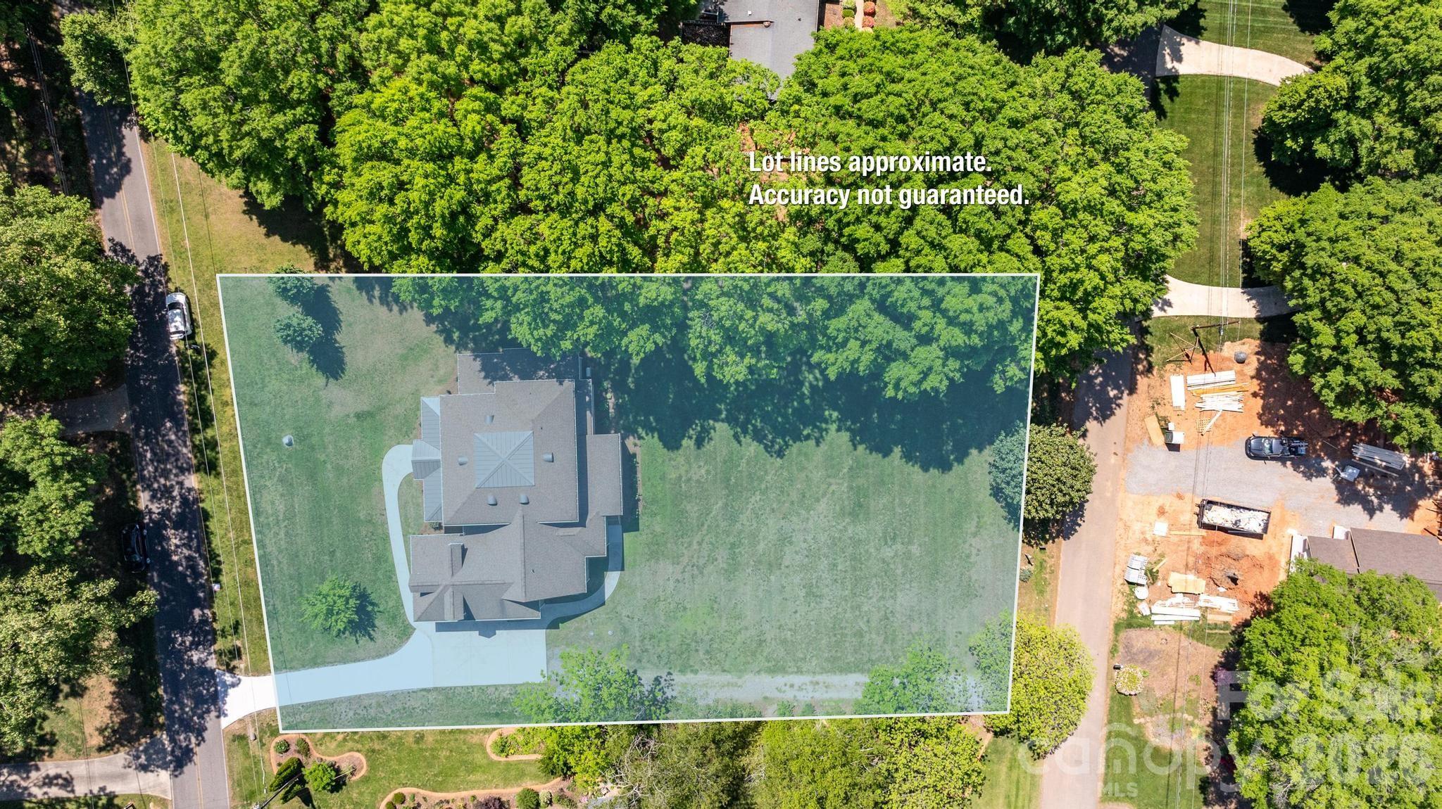 123 Lakefront Drive — Mooresville