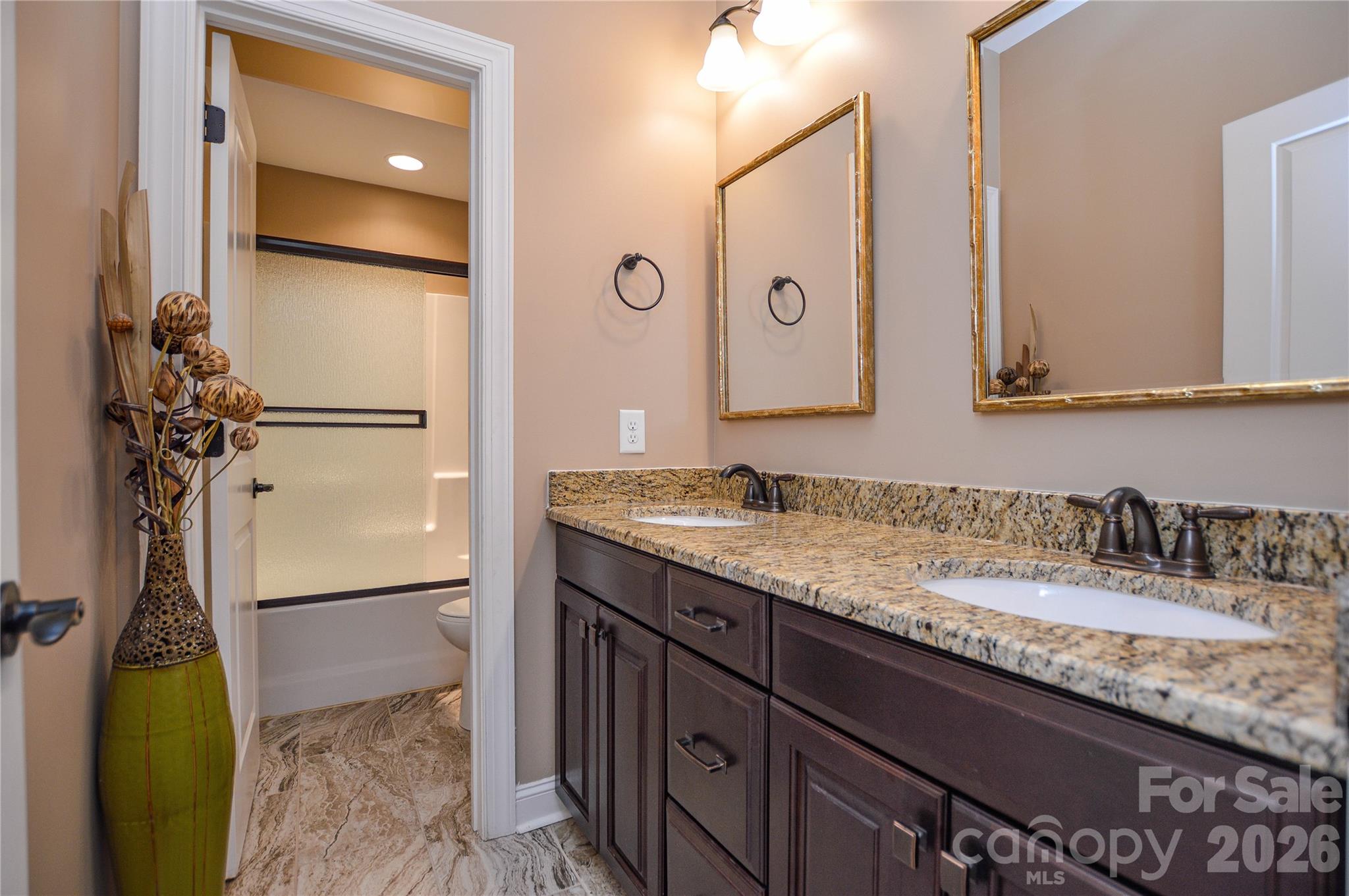 16402 Doves Canyon Lane — Charlotte