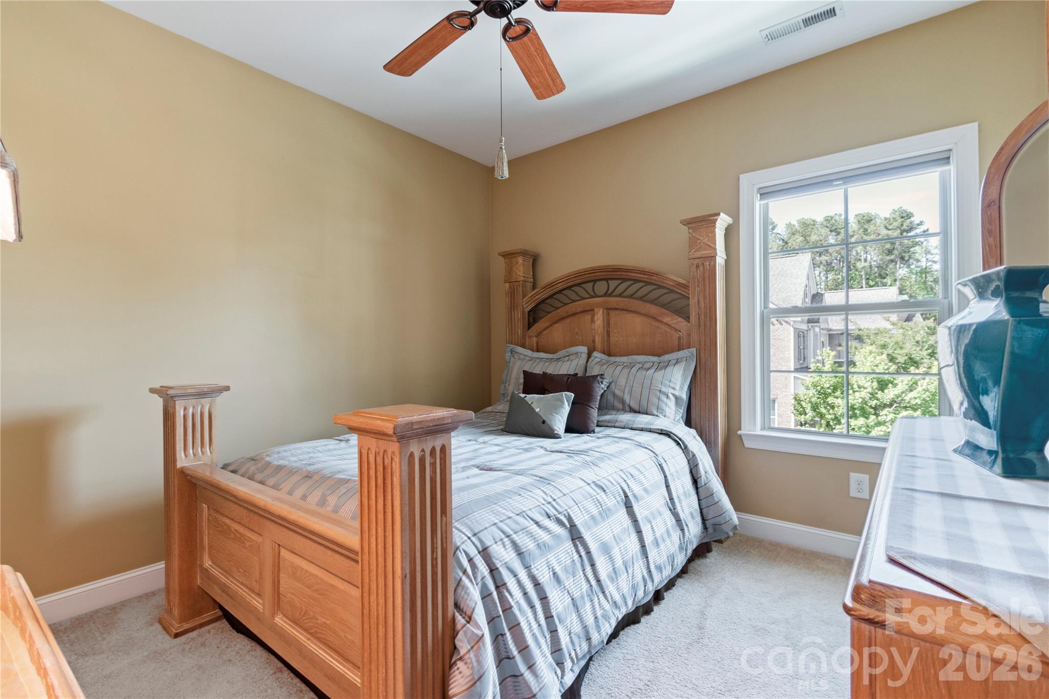 16402 Doves Canyon Lane — Charlotte