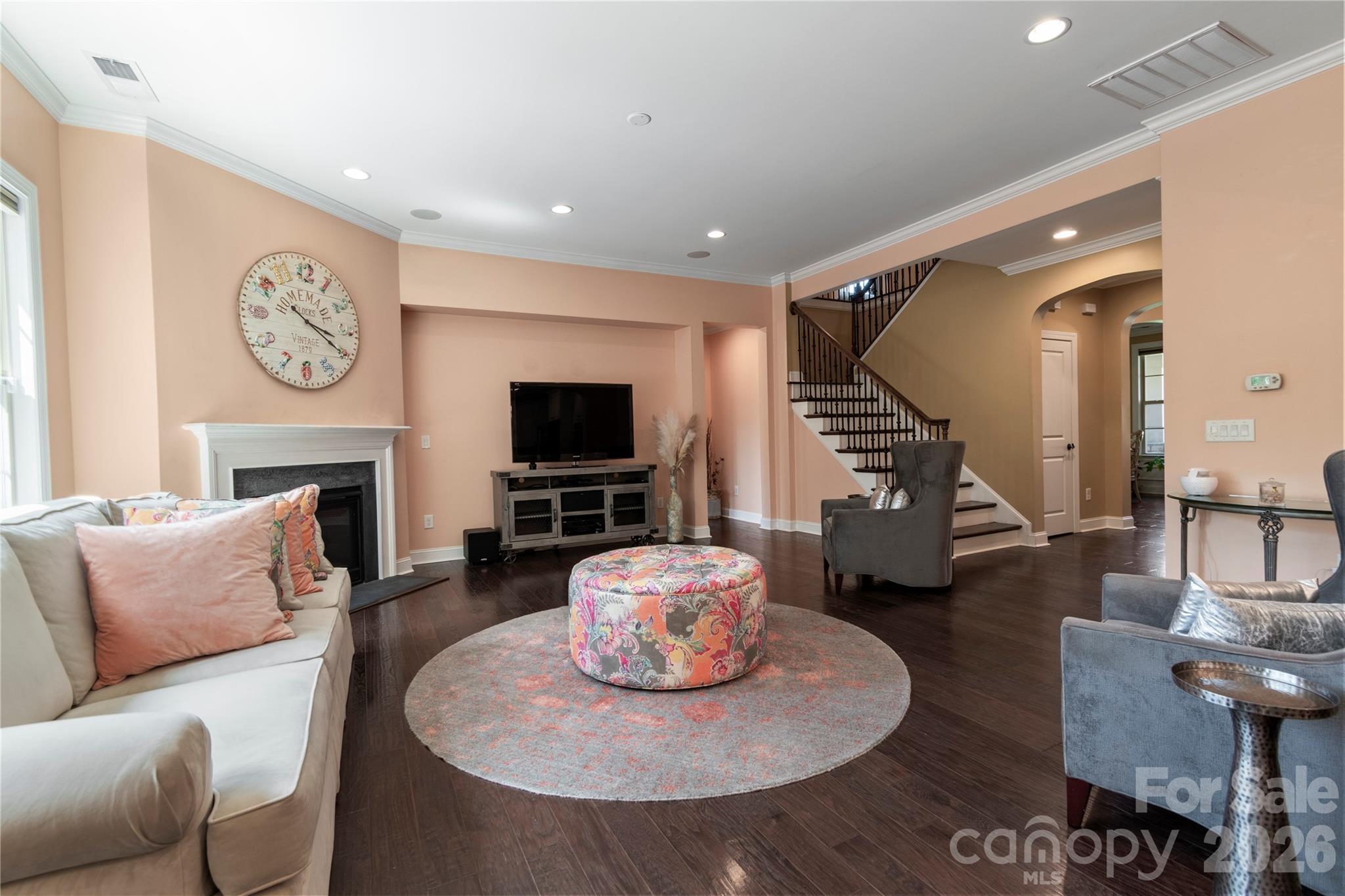 16402 Doves Canyon Lane — Charlotte