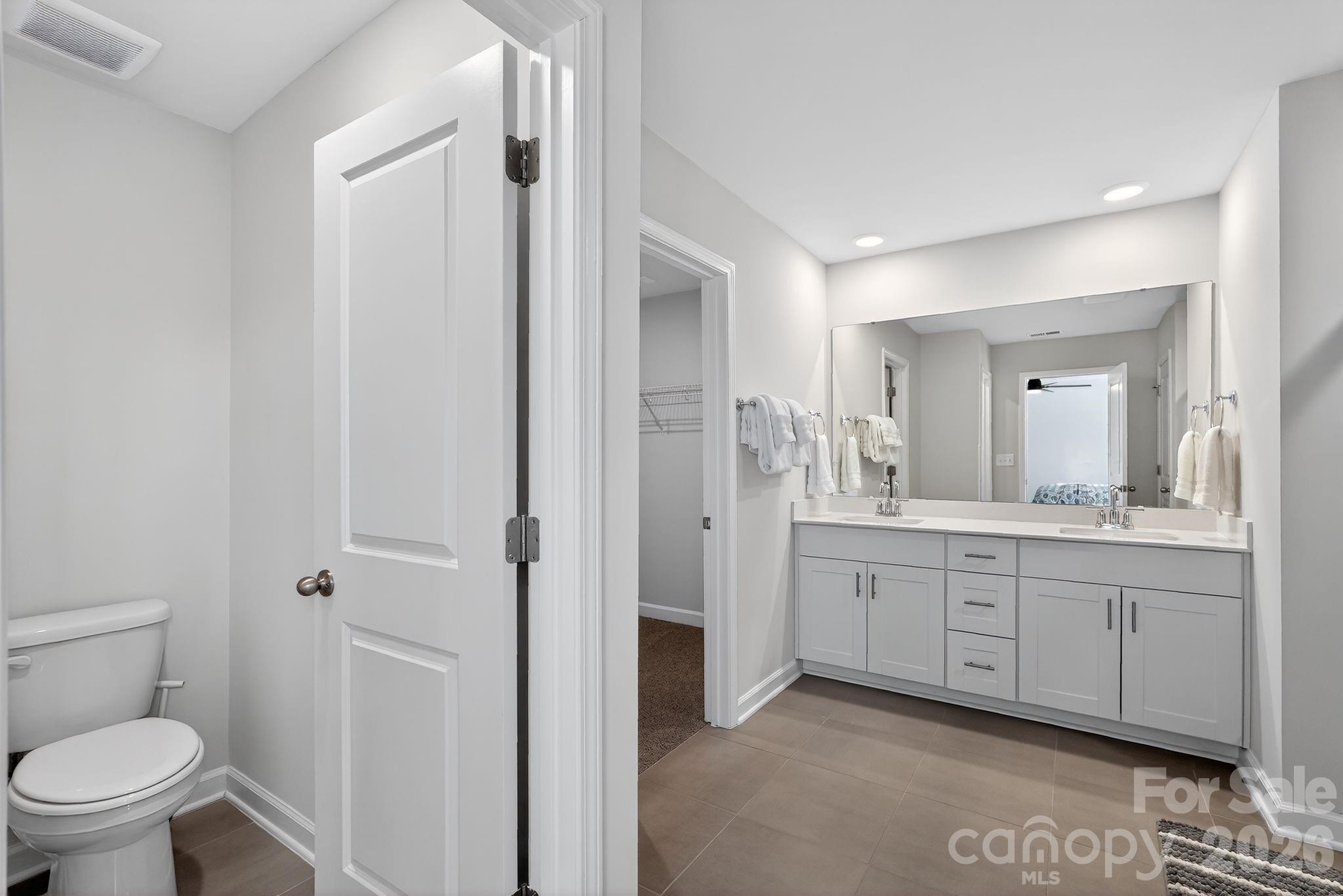 2700 Grand Meadow Drive — Longs