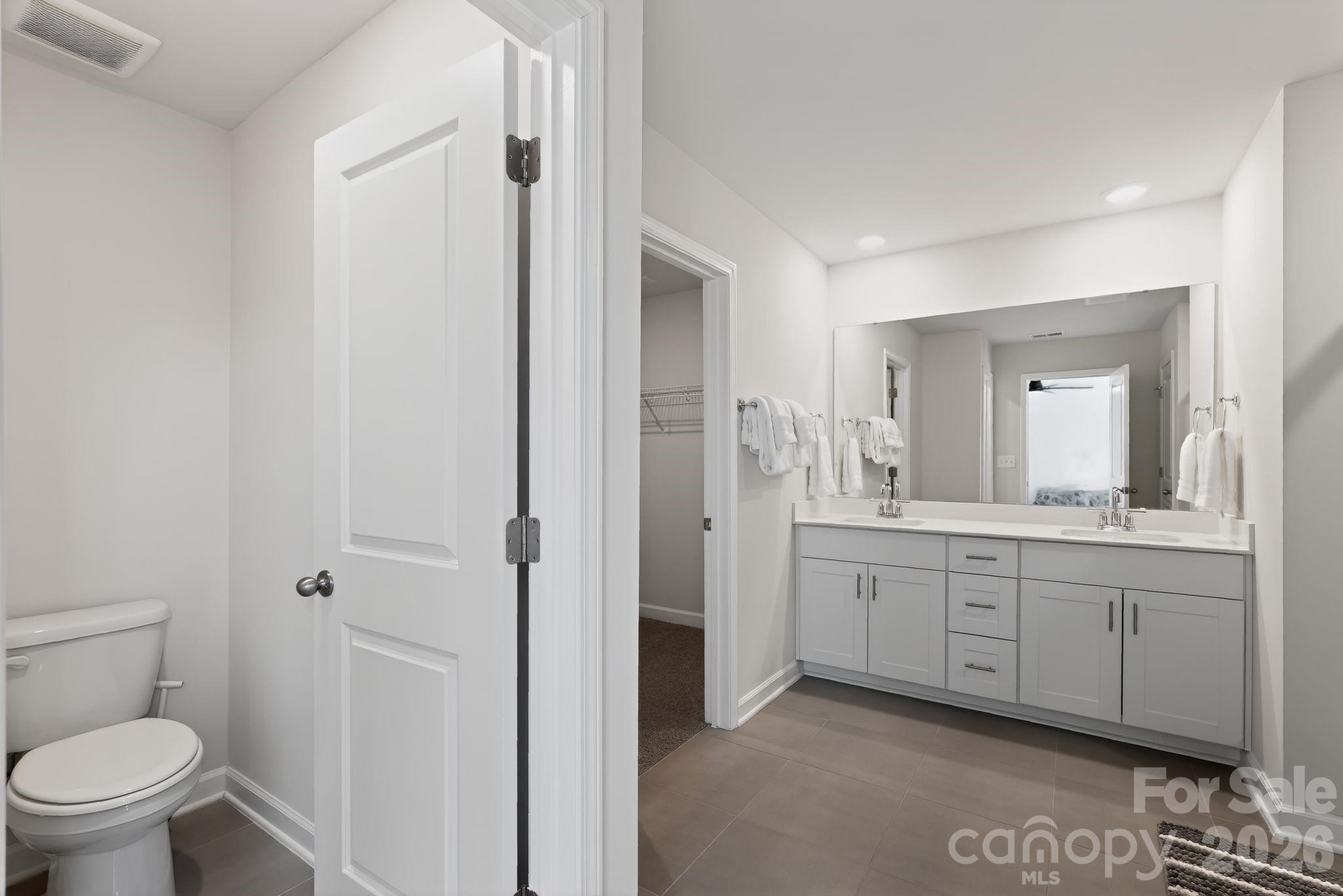 2700 Grand Meadow Drive — Longs