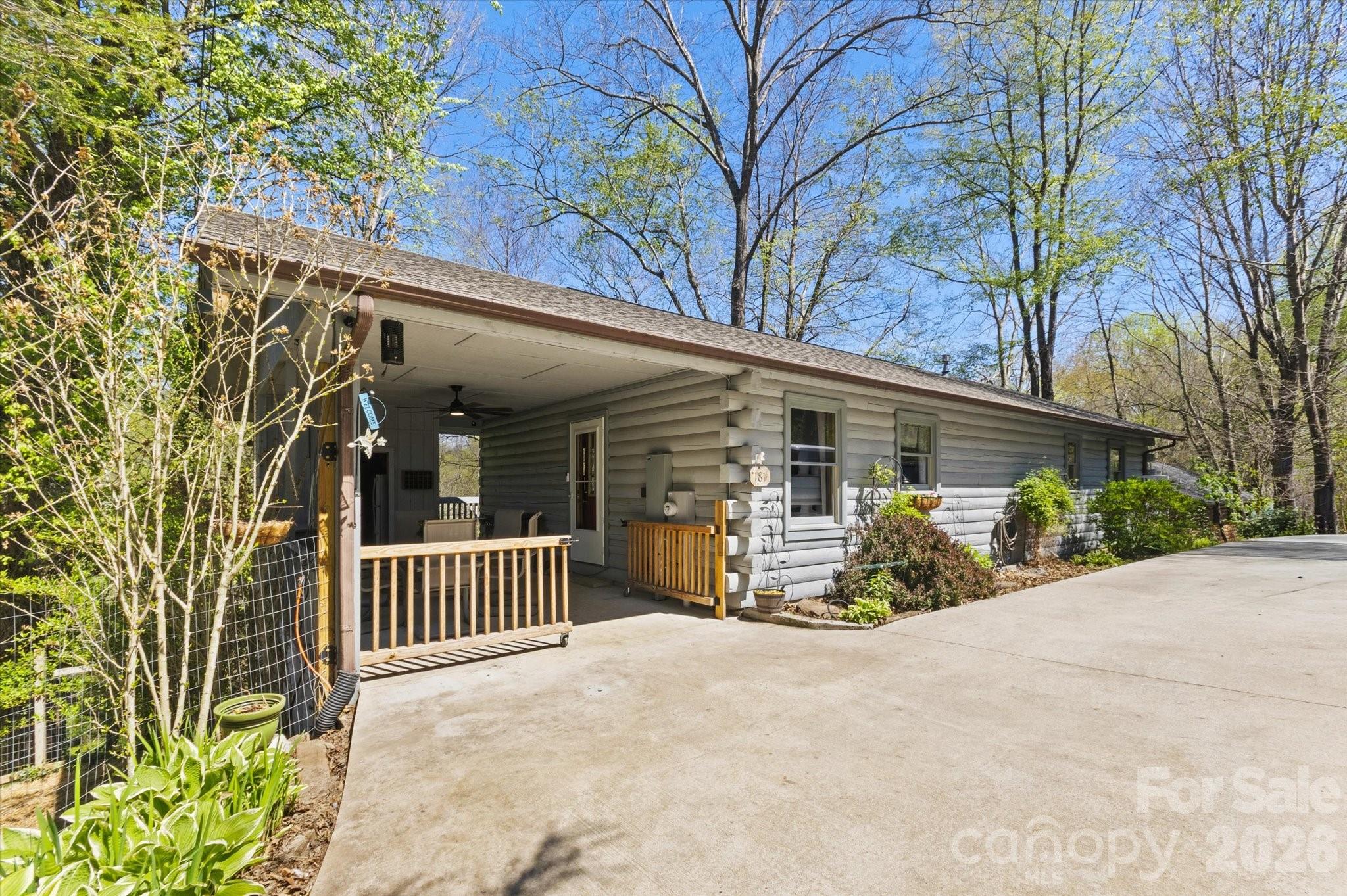 187 Cedarwood Drive — Waynesville