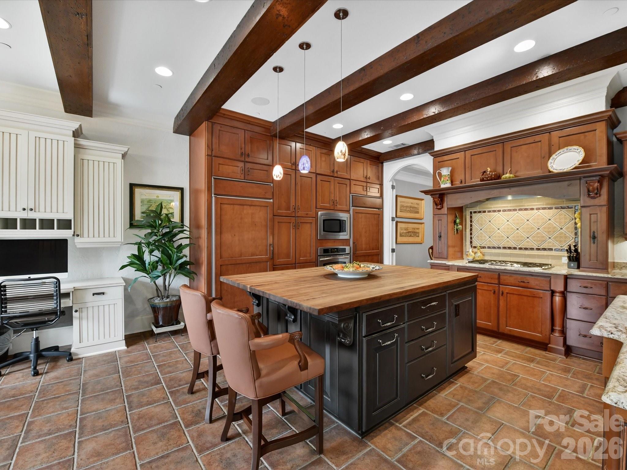 2223 Croydon Road #302 — Charlotte