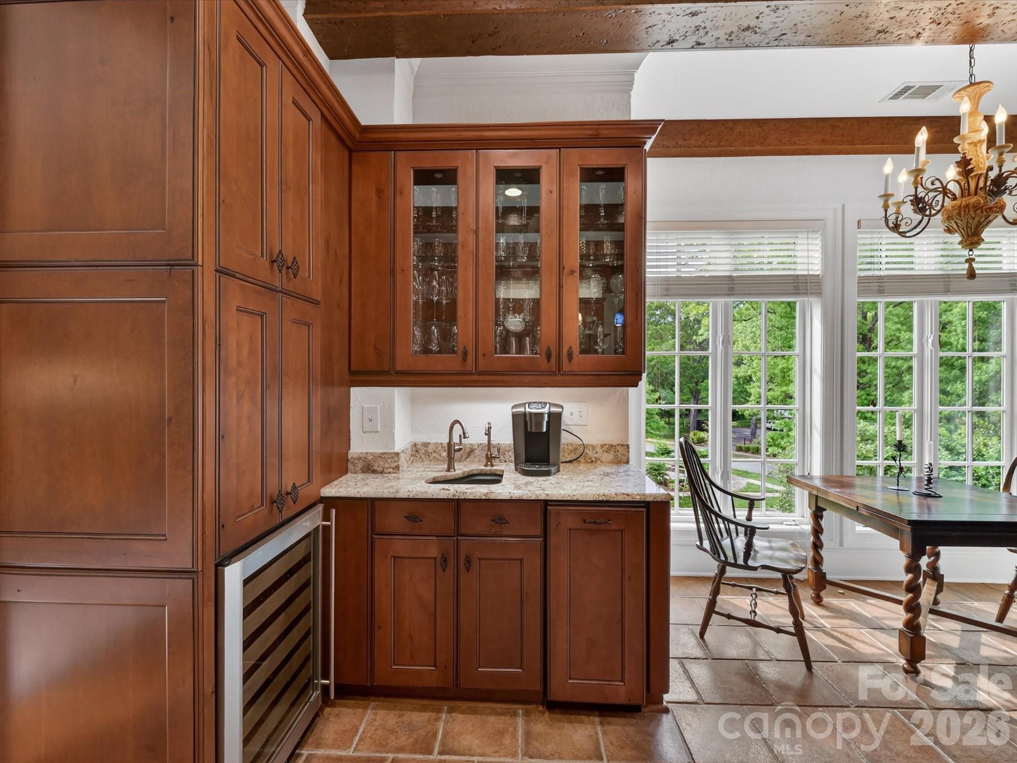 2223 Croydon Road #302 — Charlotte