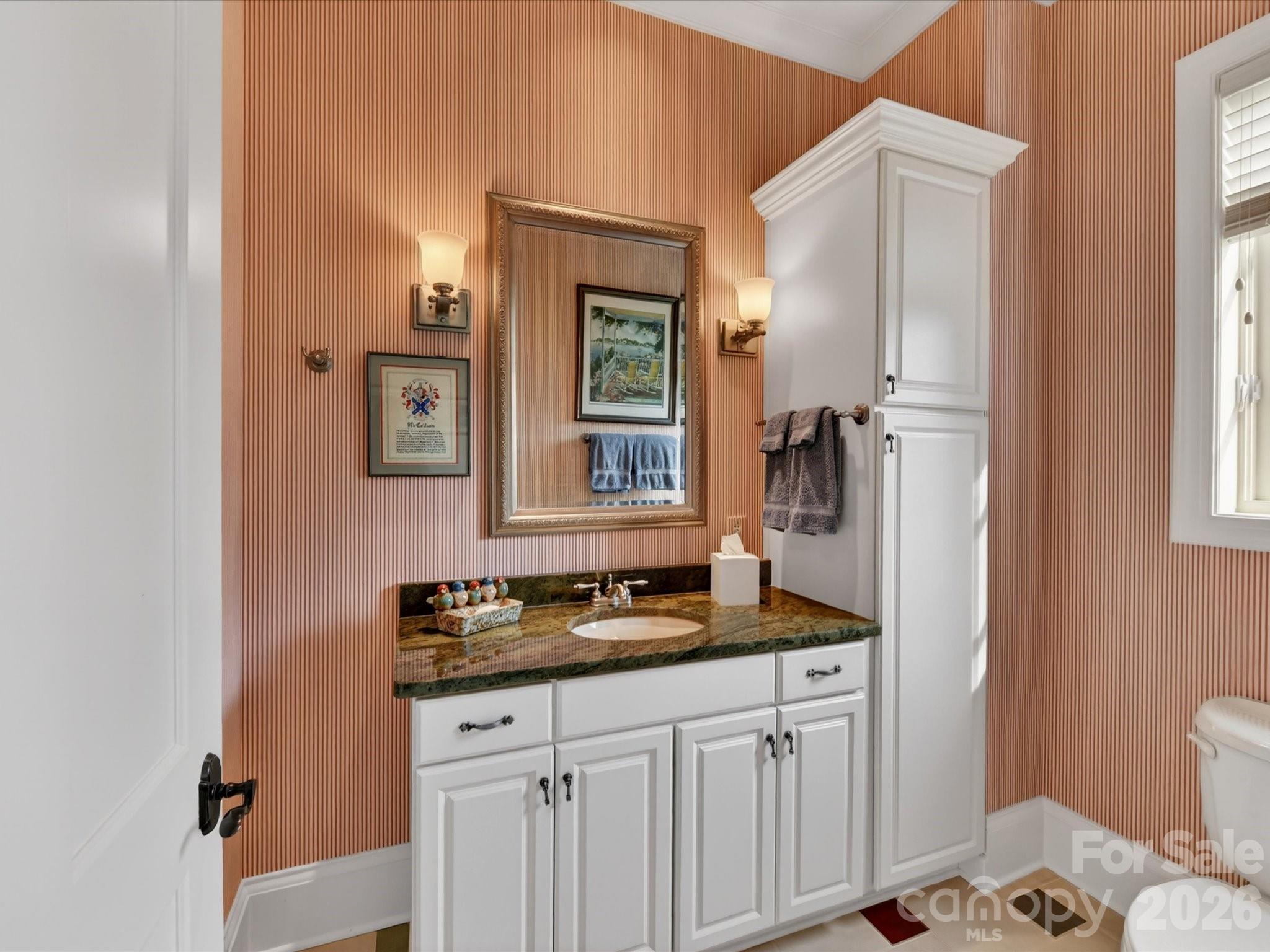2223 Croydon Road #302 — Charlotte