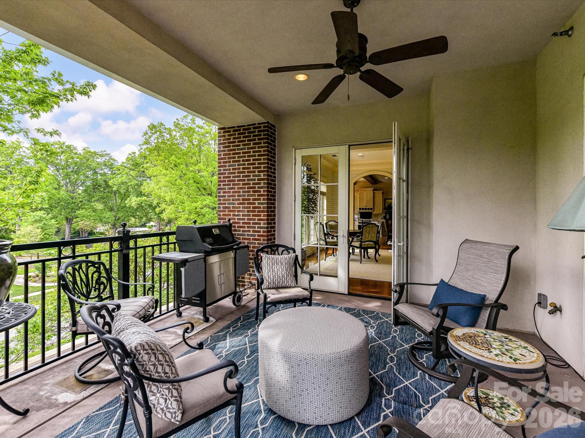 2223 Croydon Road #302 — Charlotte