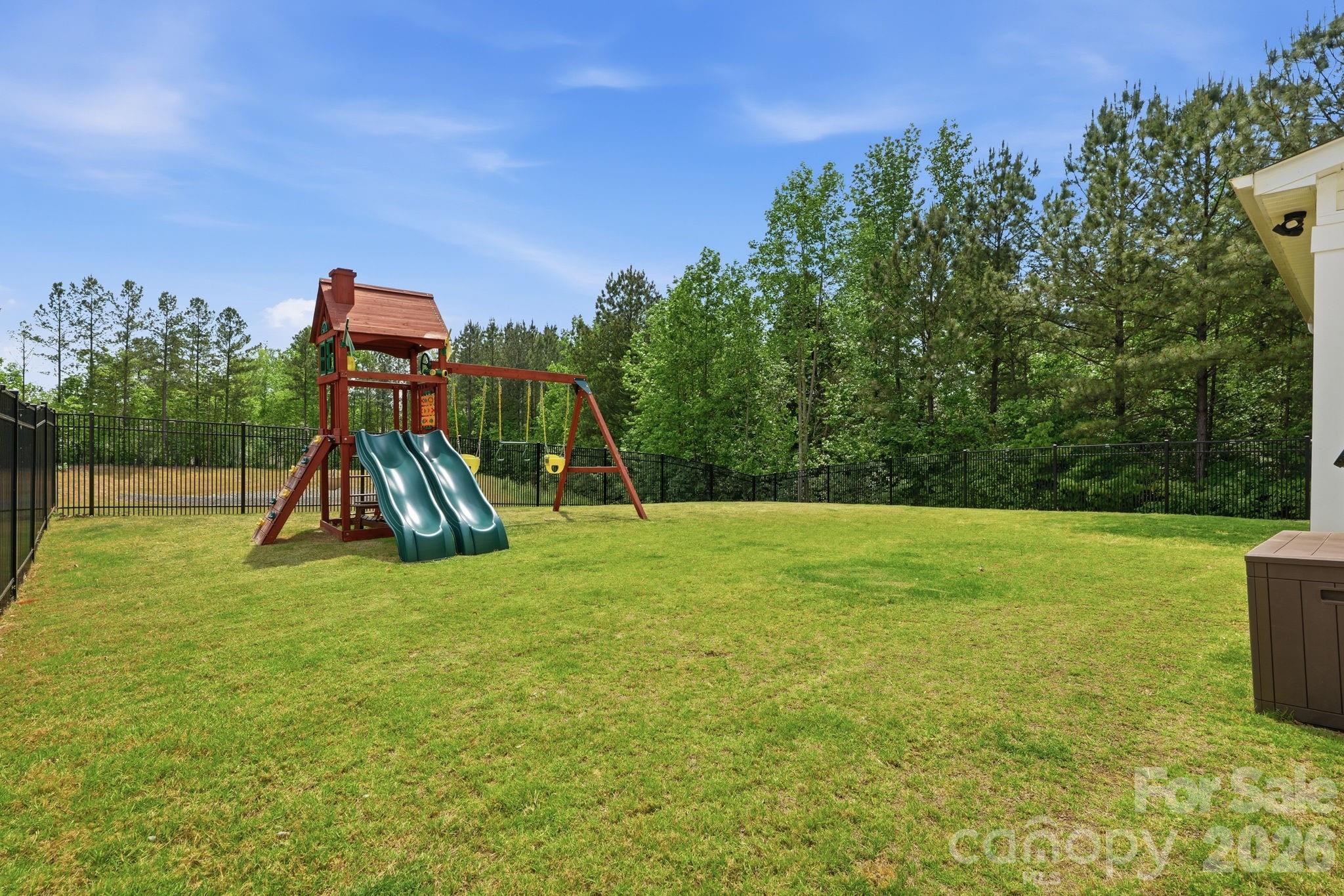 8105 Rolling Wheels Road — Charlotte