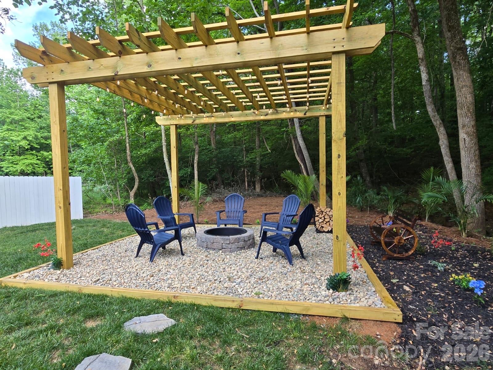 10405 Briarhurst Place #18 — Mint Hill
