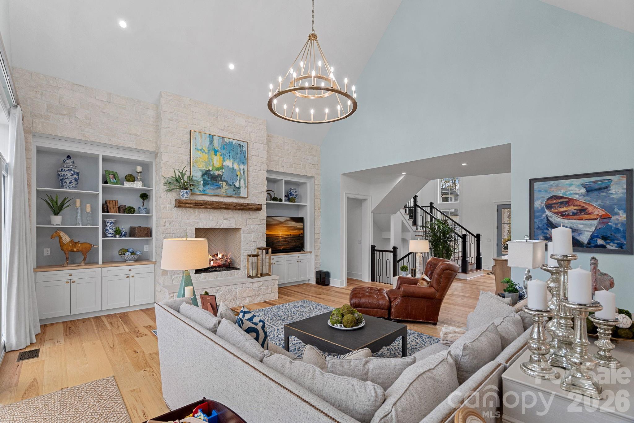 5907 Kiowa Road — Clover