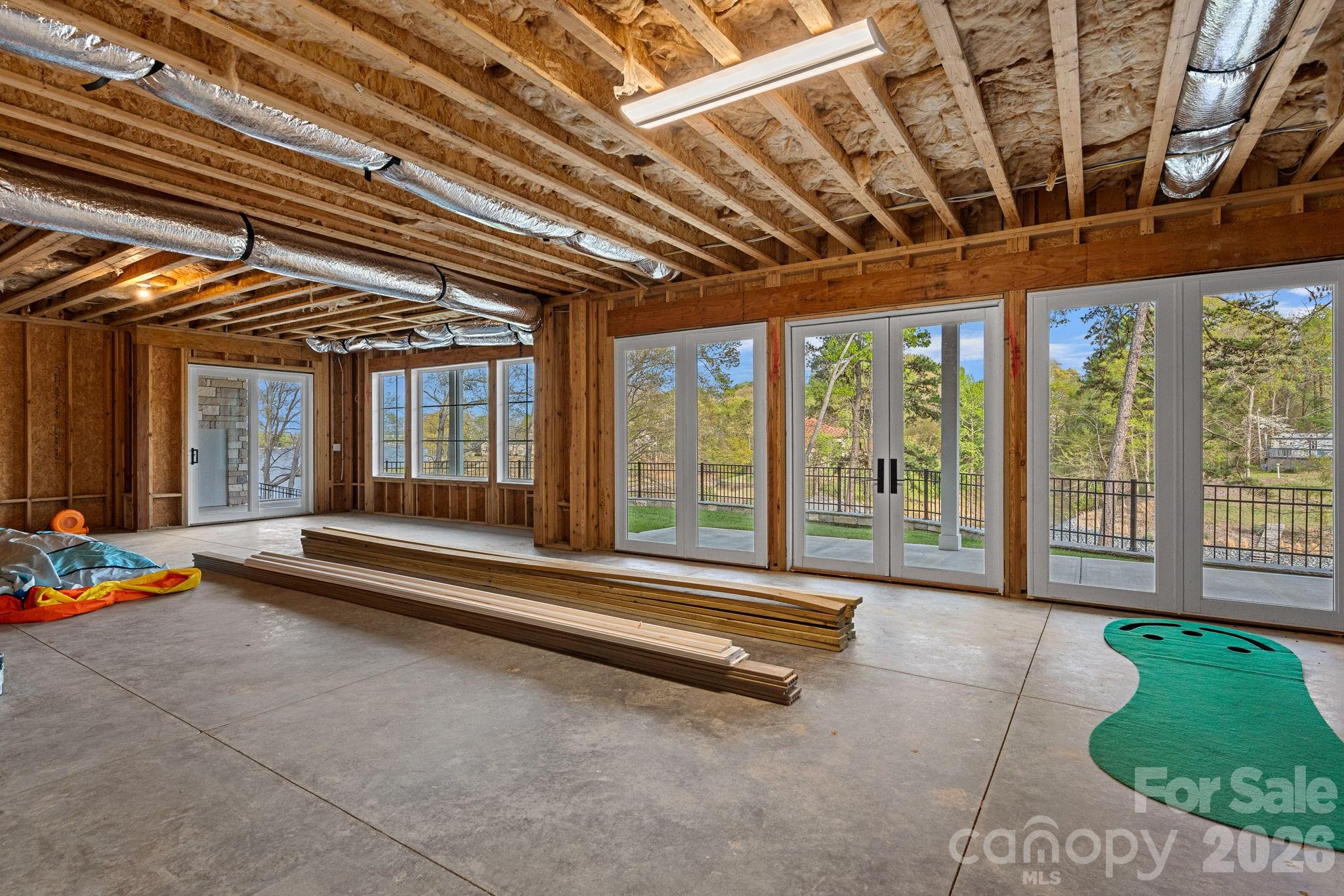 5907 Kiowa Road — Clover