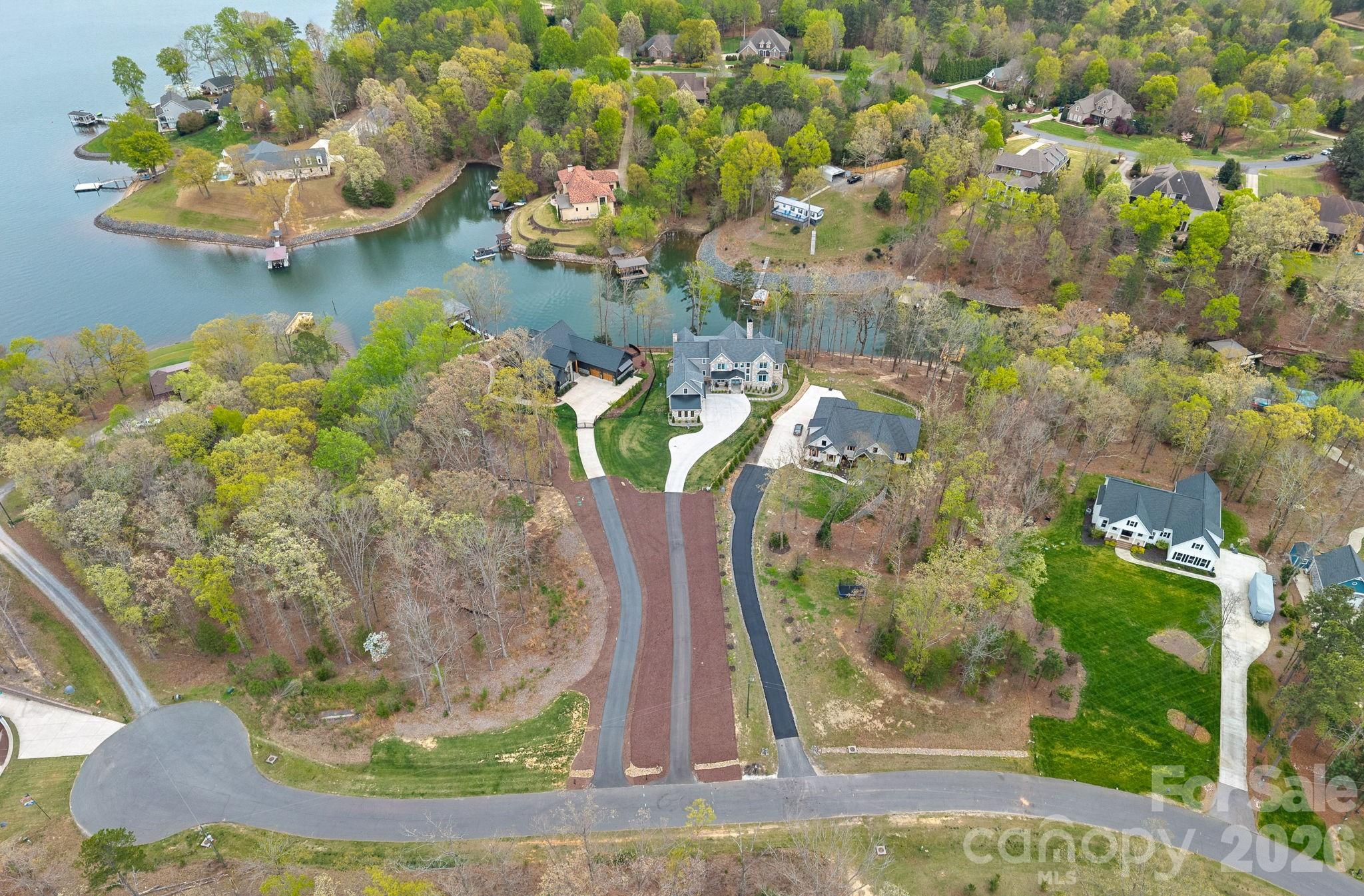 5907 Kiowa Road — Clover