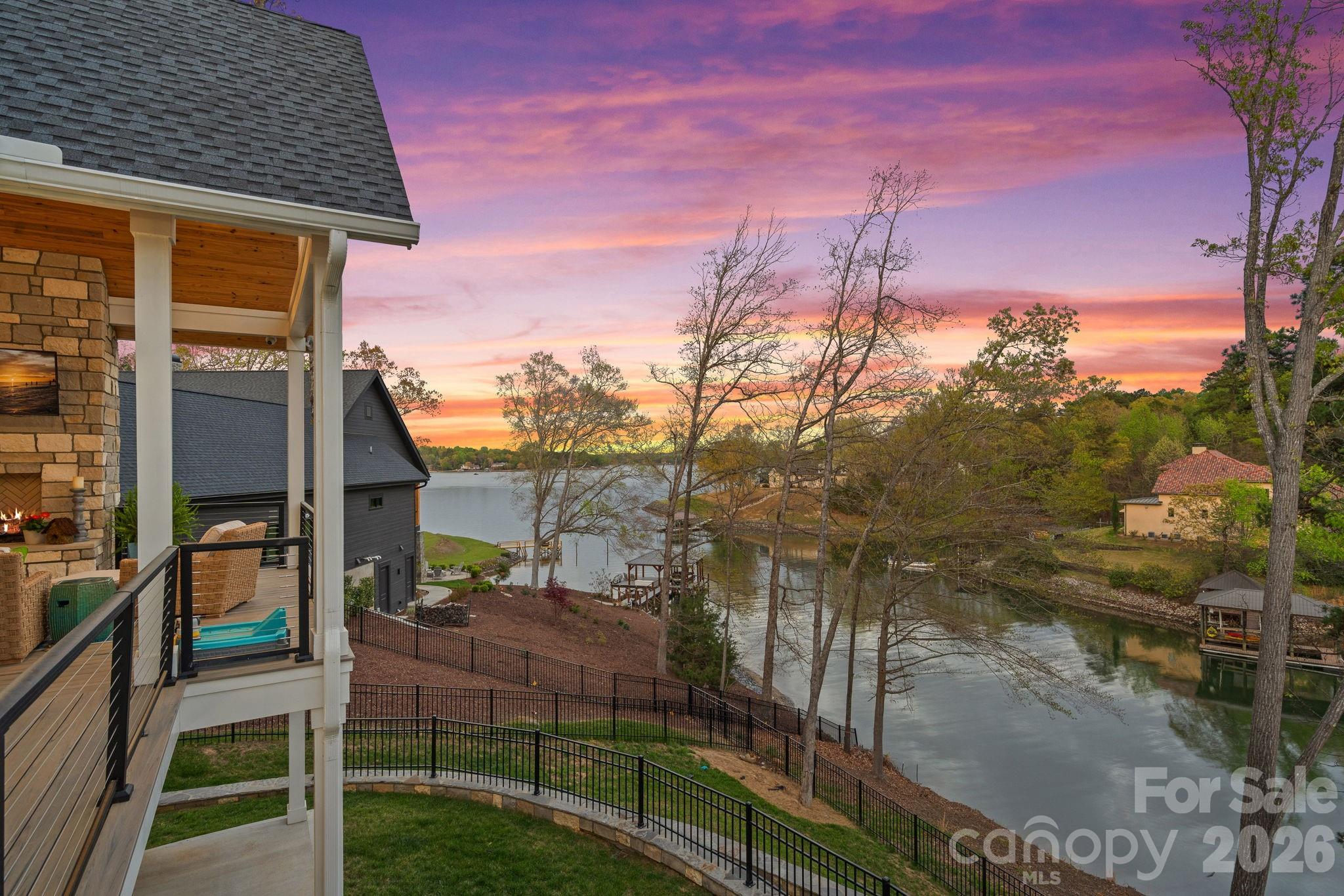 5907 Kiowa Road — Clover