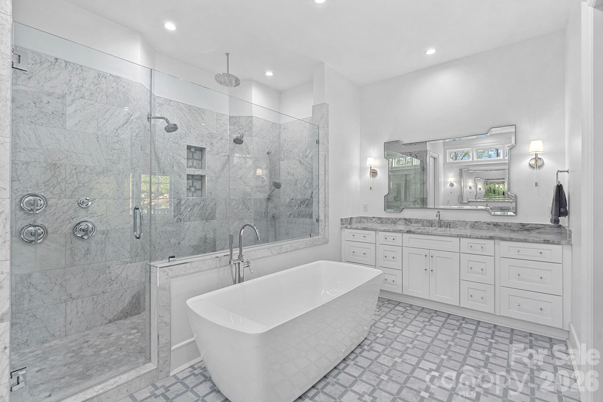5907 Kiowa Road — Clover