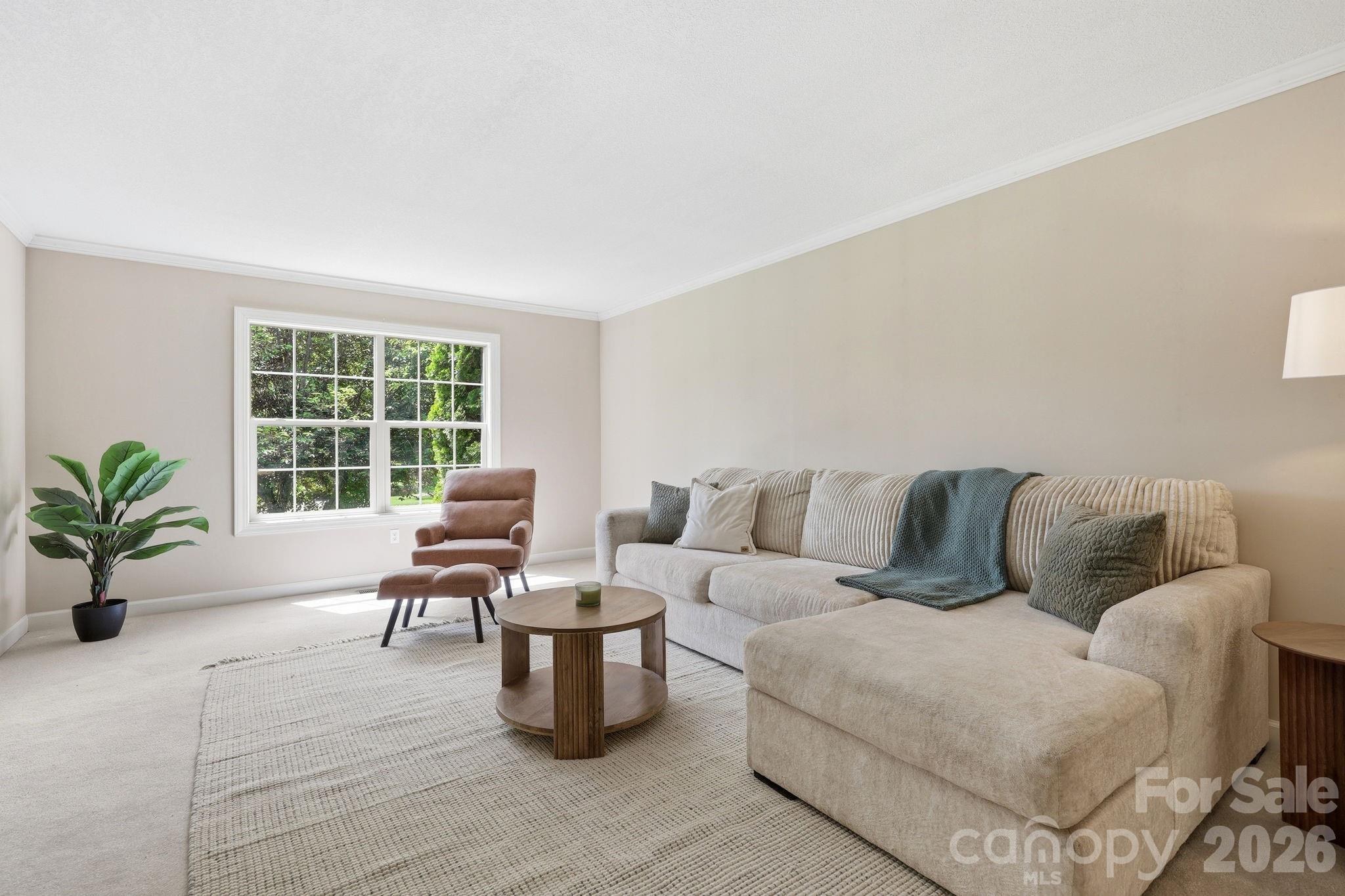 306 Woodview Court — Fletcher