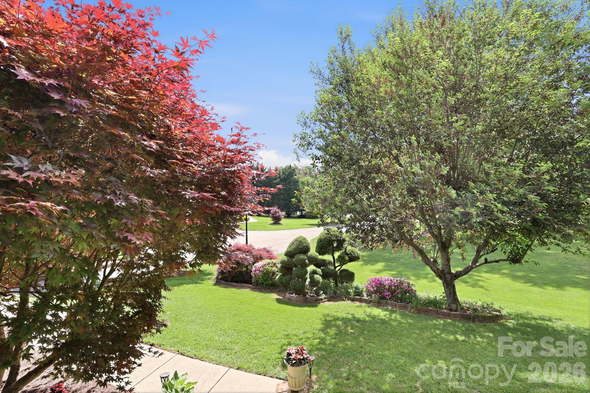 306 Woodview Court — Fletcher