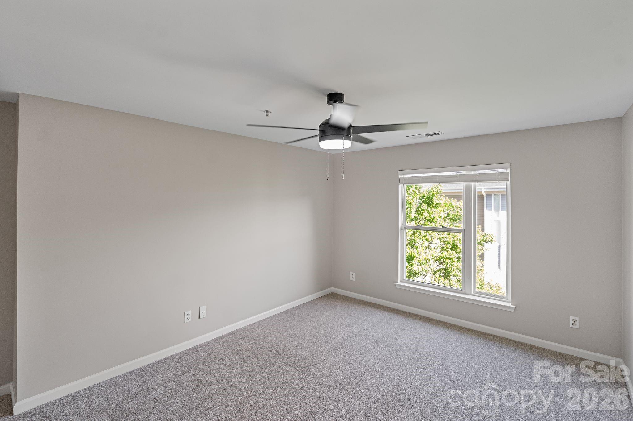 3566 Warp Street — Charlotte