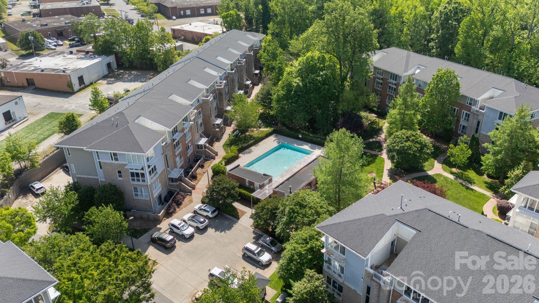 3566 Warp Street — Charlotte