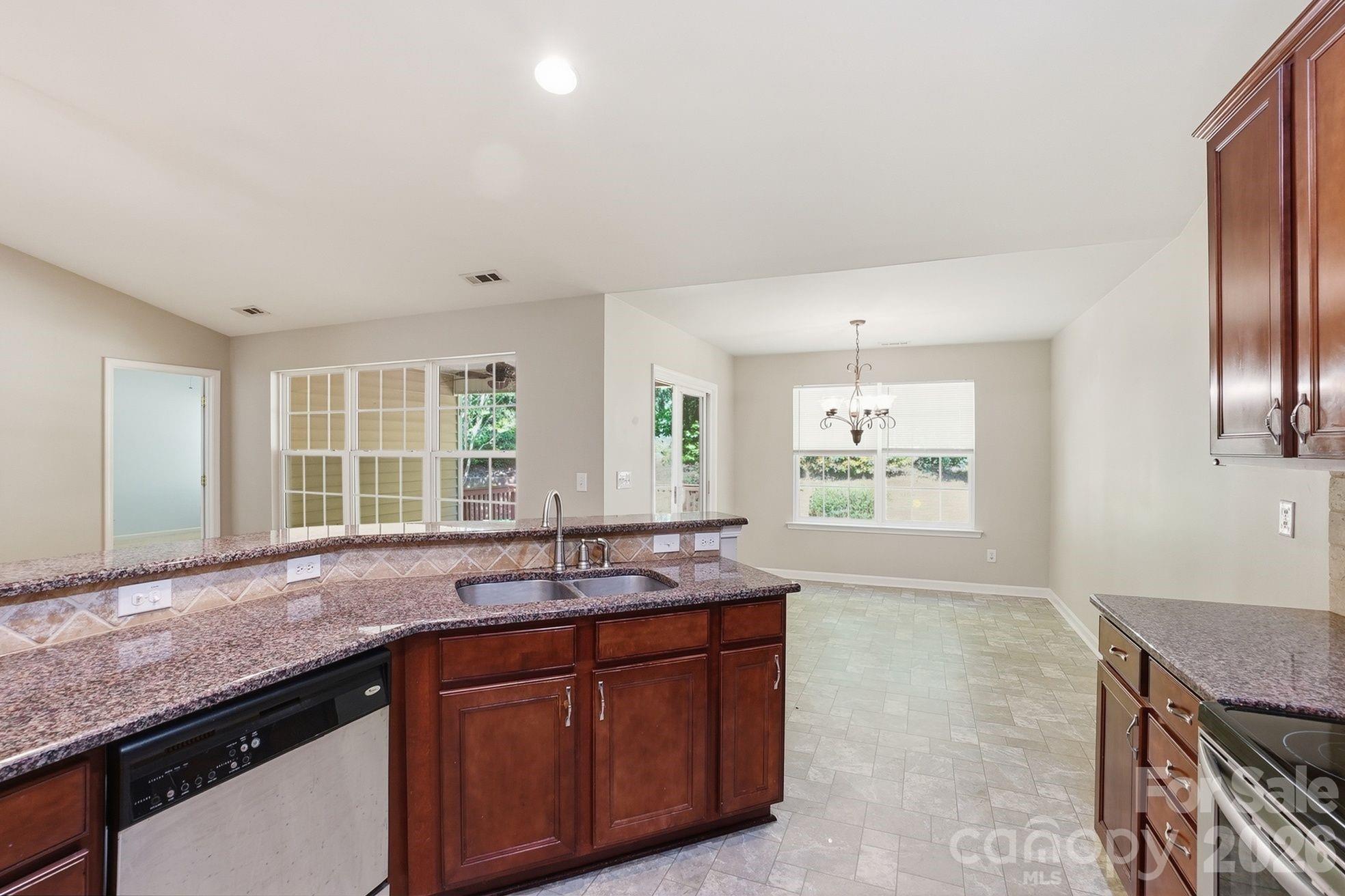 4275 Wiregrass Road — Fort Mill