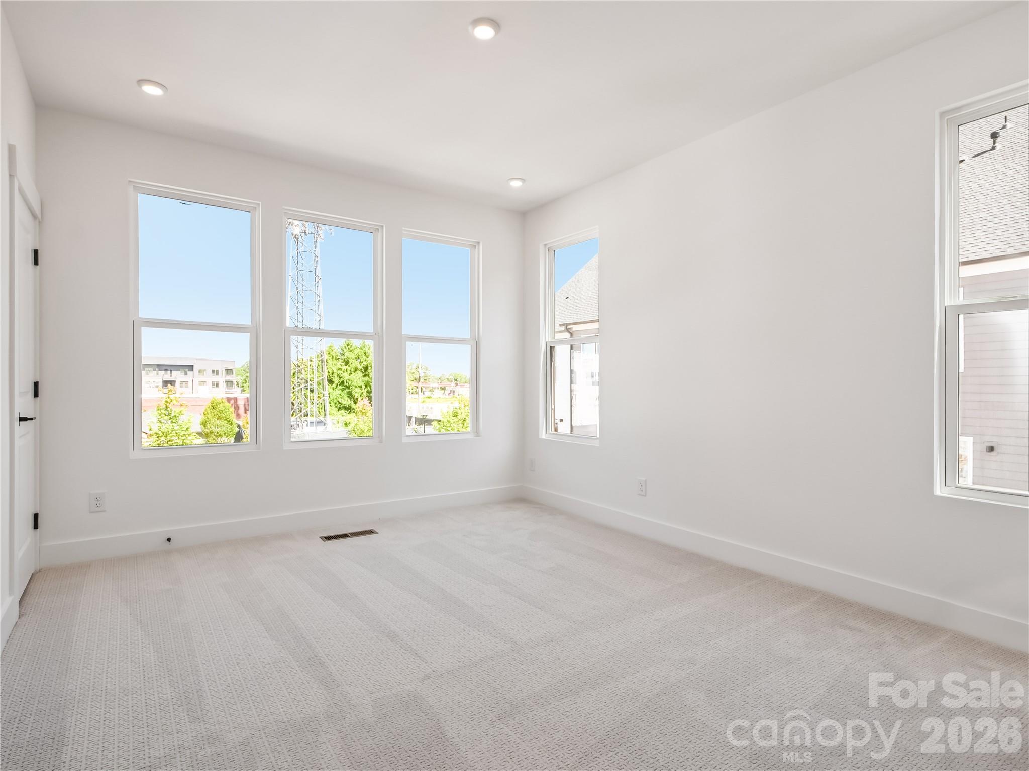 4062 Sophia Drive — Charlotte