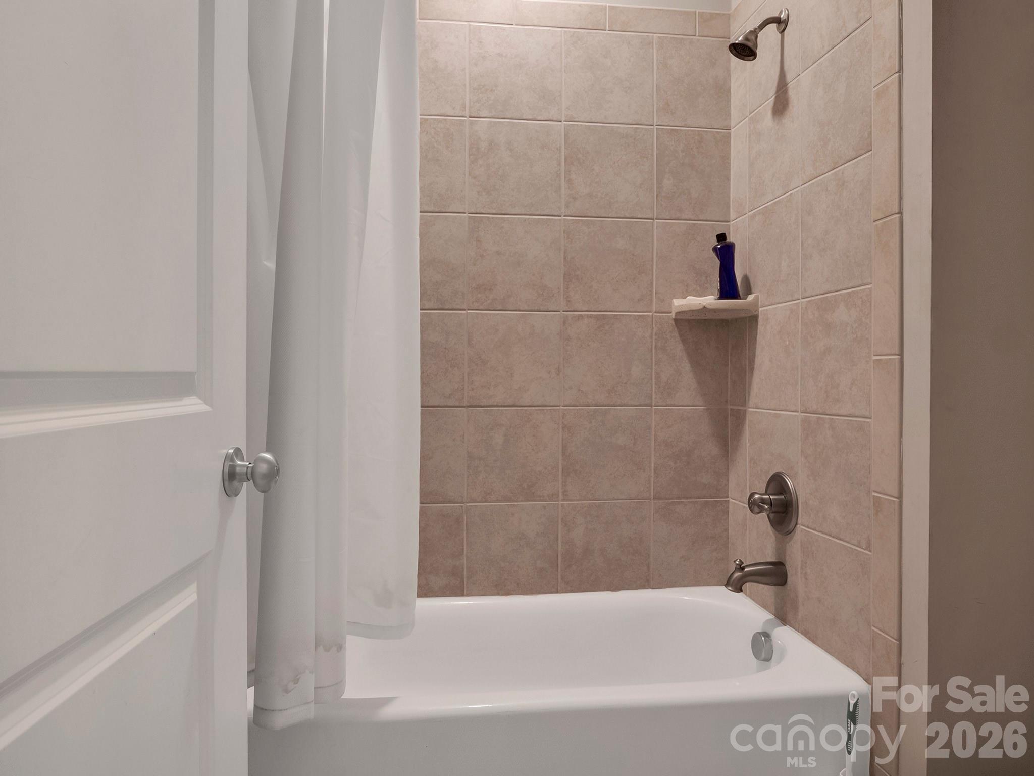 242 Wren Creek Circle — Blythewood