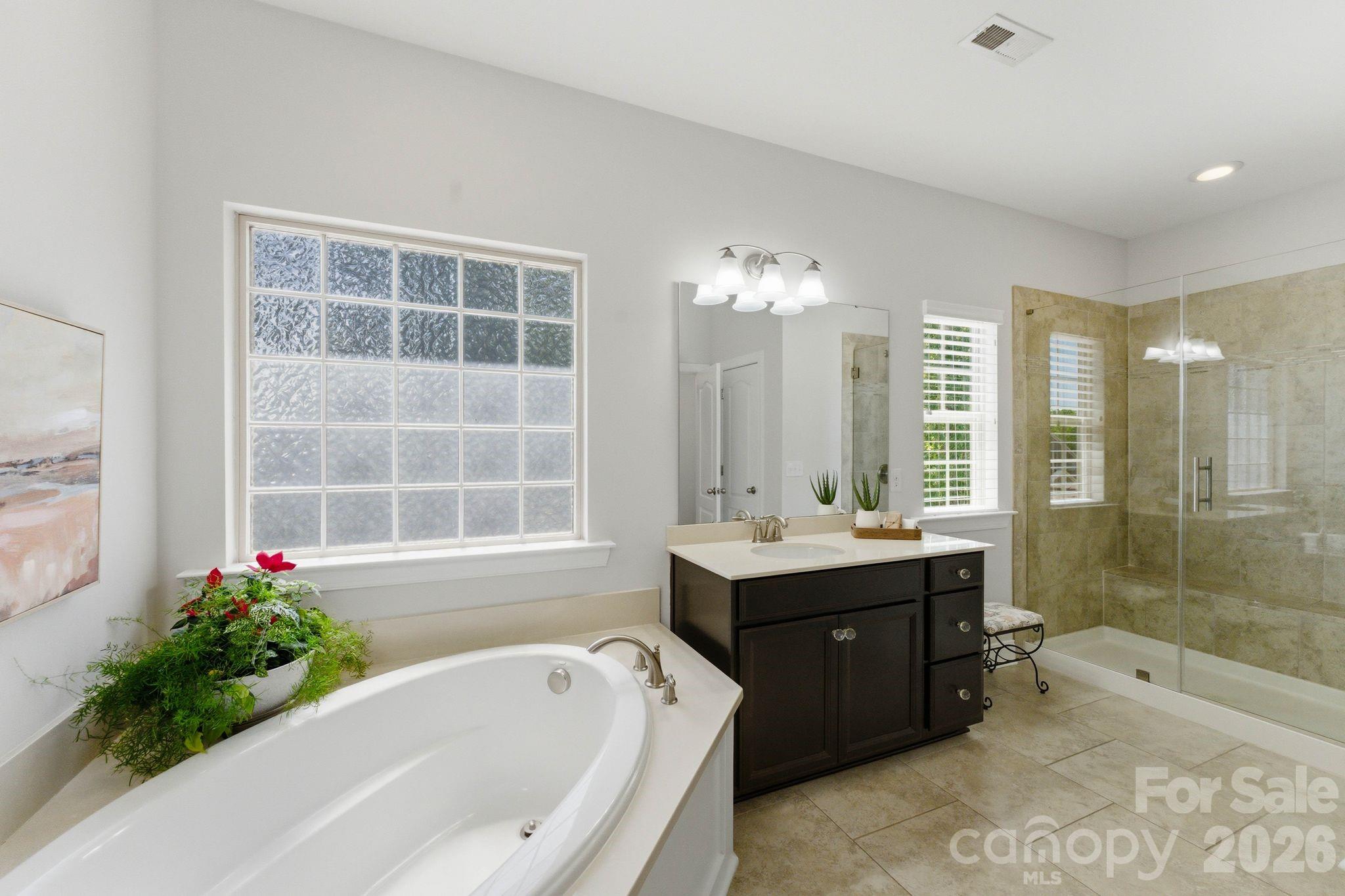 1414 Smoketree Court — Waxhaw