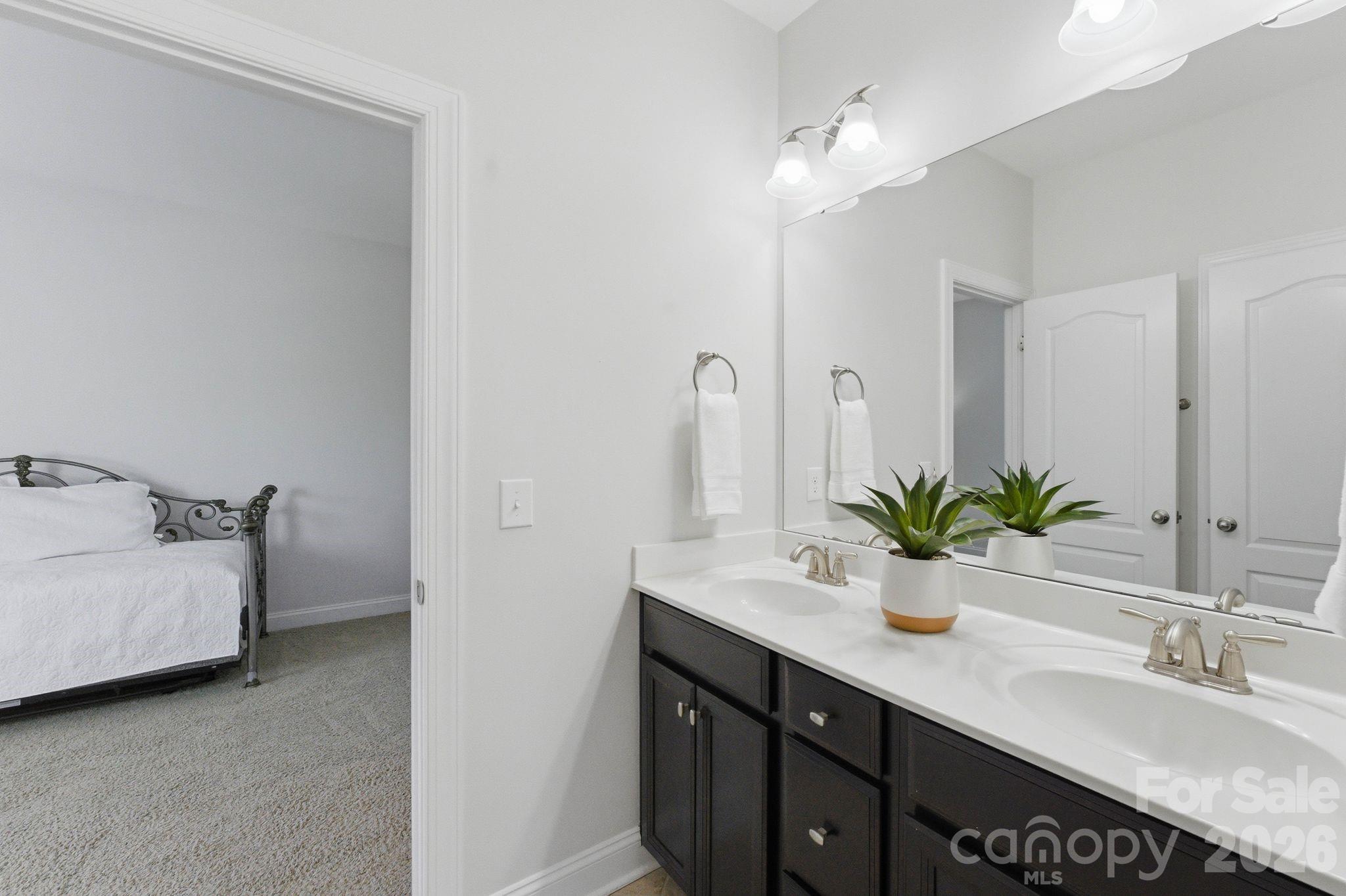 1414 Smoketree Court — Waxhaw