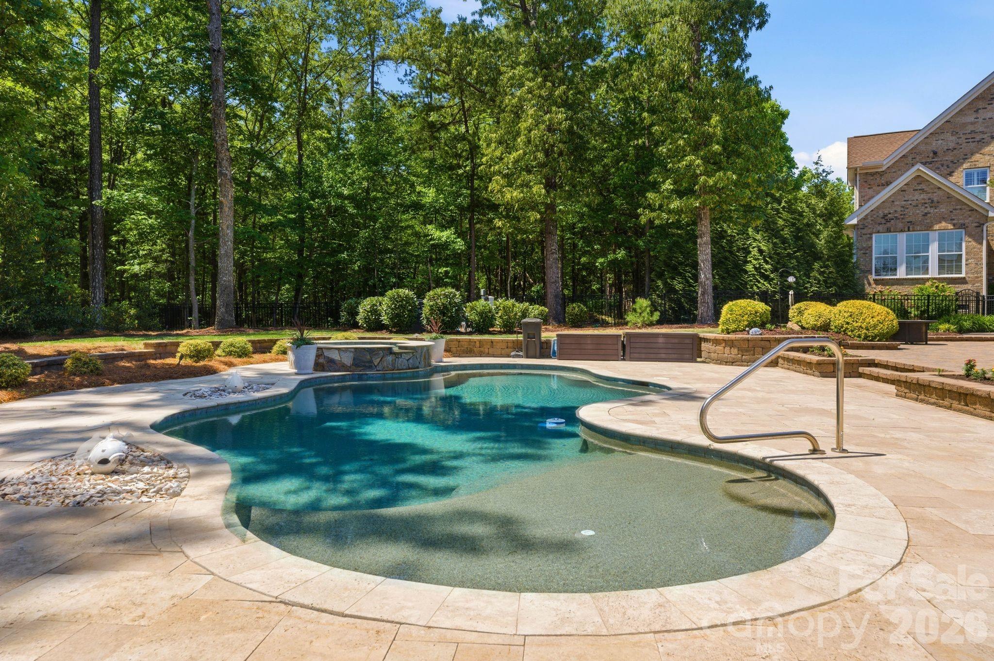 1414 Smoketree Court — Waxhaw