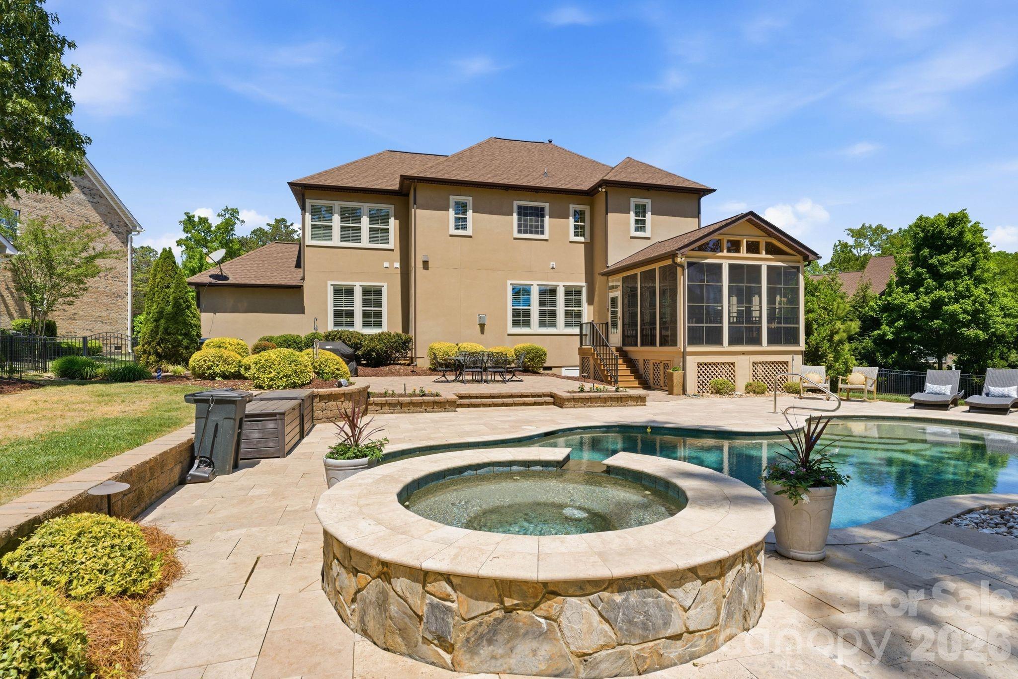1414 Smoketree Court — Waxhaw