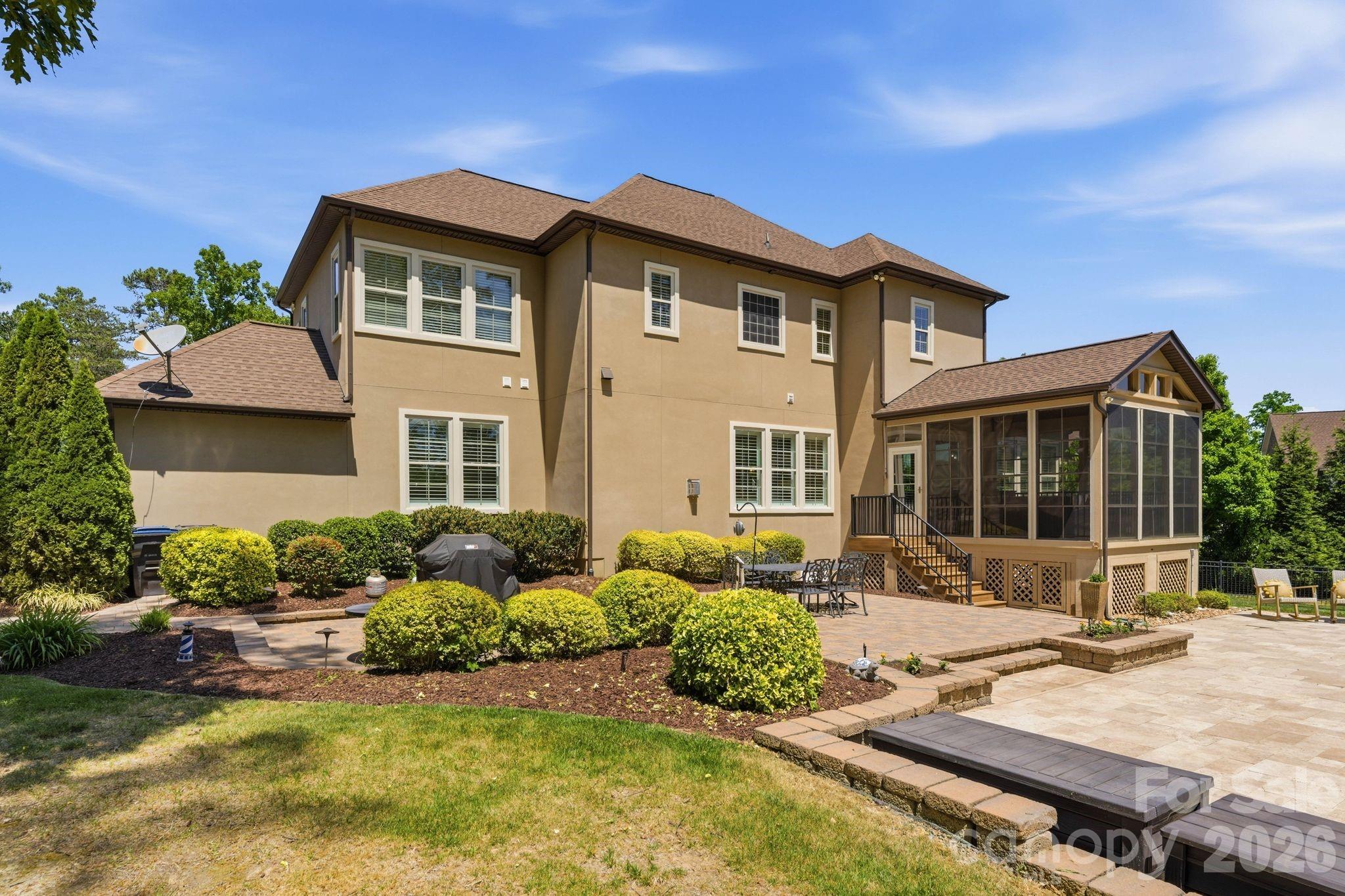 1414 Smoketree Court — Waxhaw