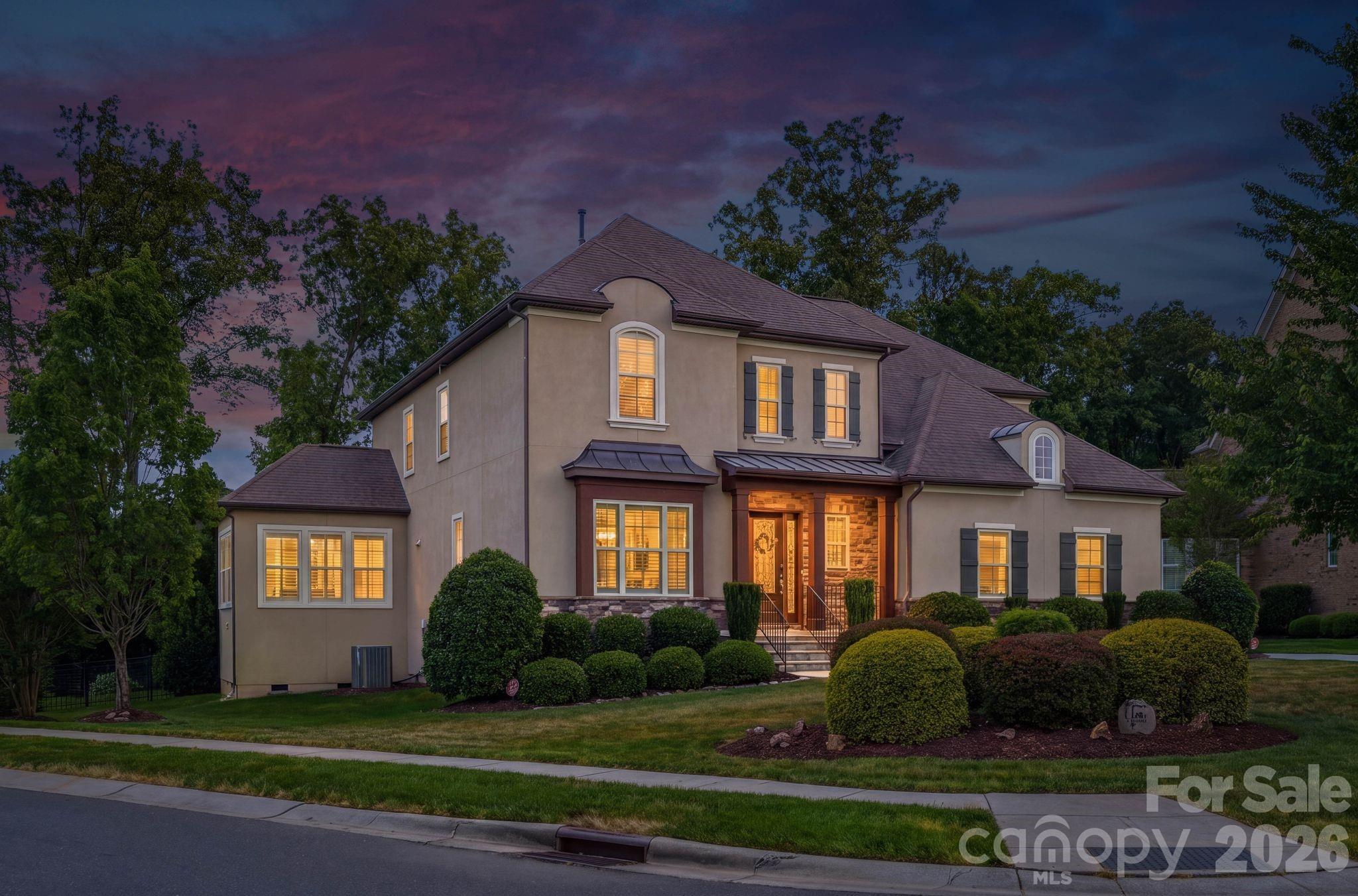 1414 Smoketree Court — Waxhaw