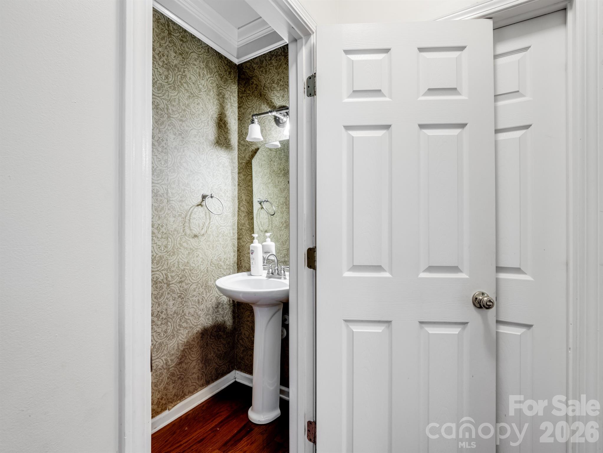 9903 Southampton Commons Drive — Charlotte