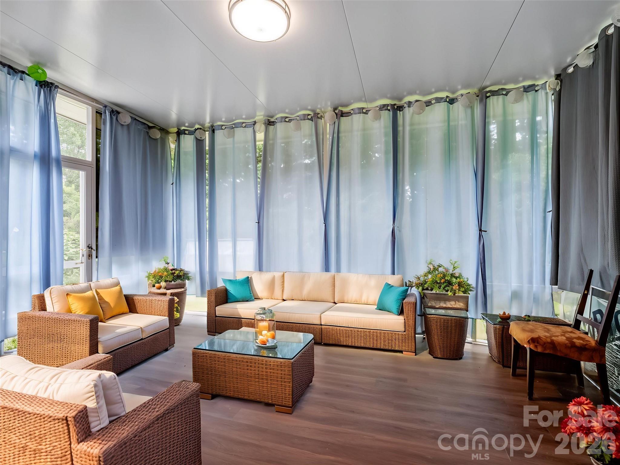 9903 Southampton Commons Drive — Charlotte