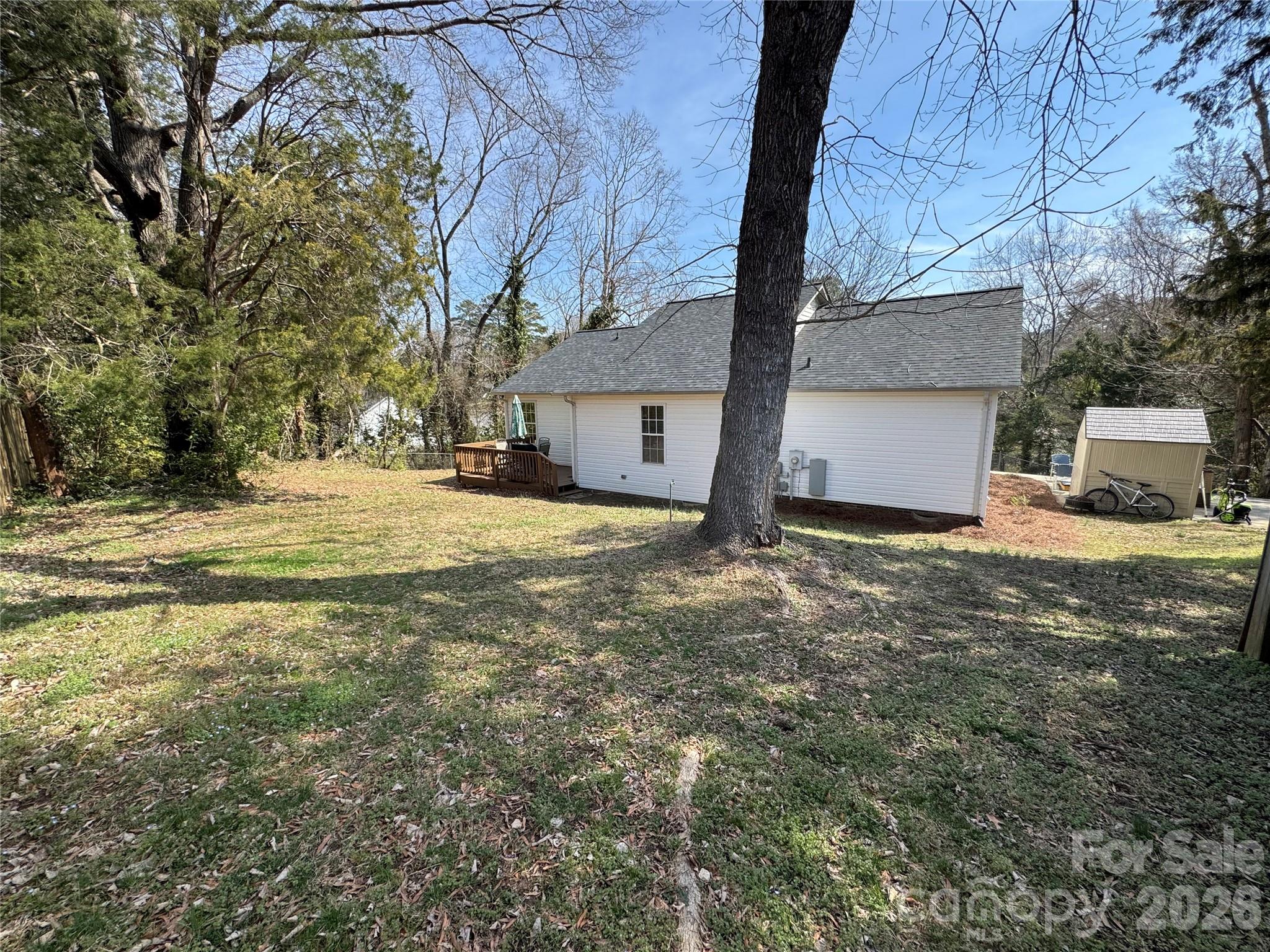345 Dellwood Court SE — Concord