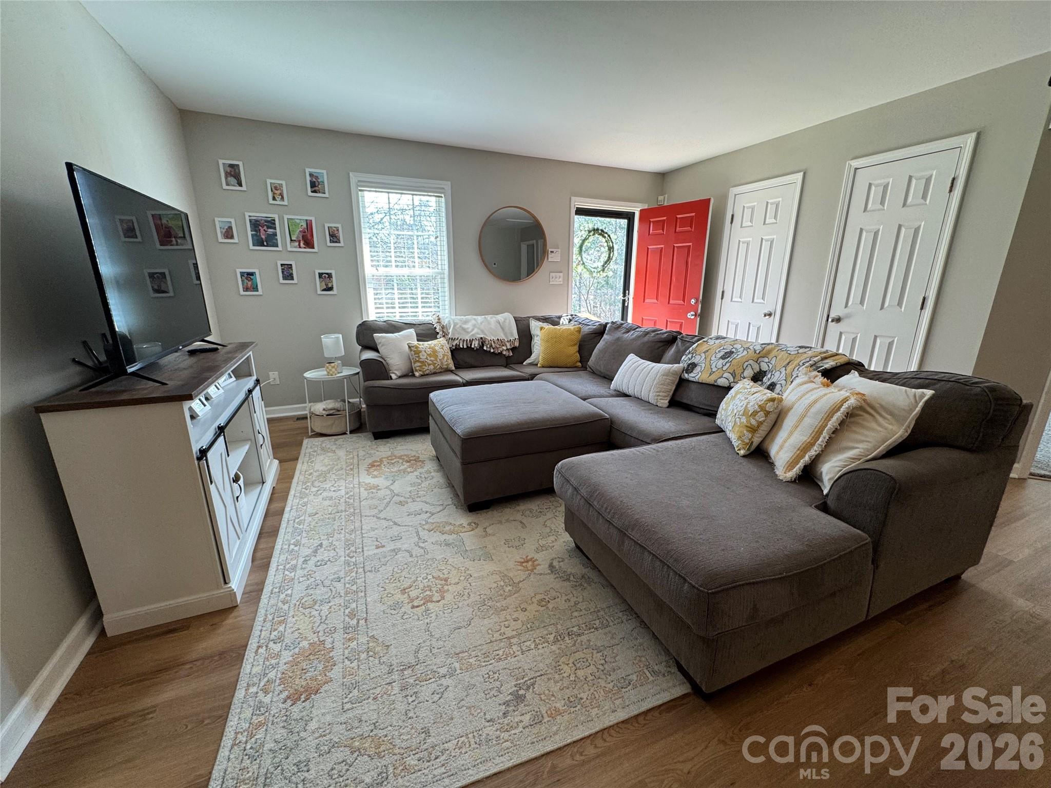 345 Dellwood Court SE — Concord