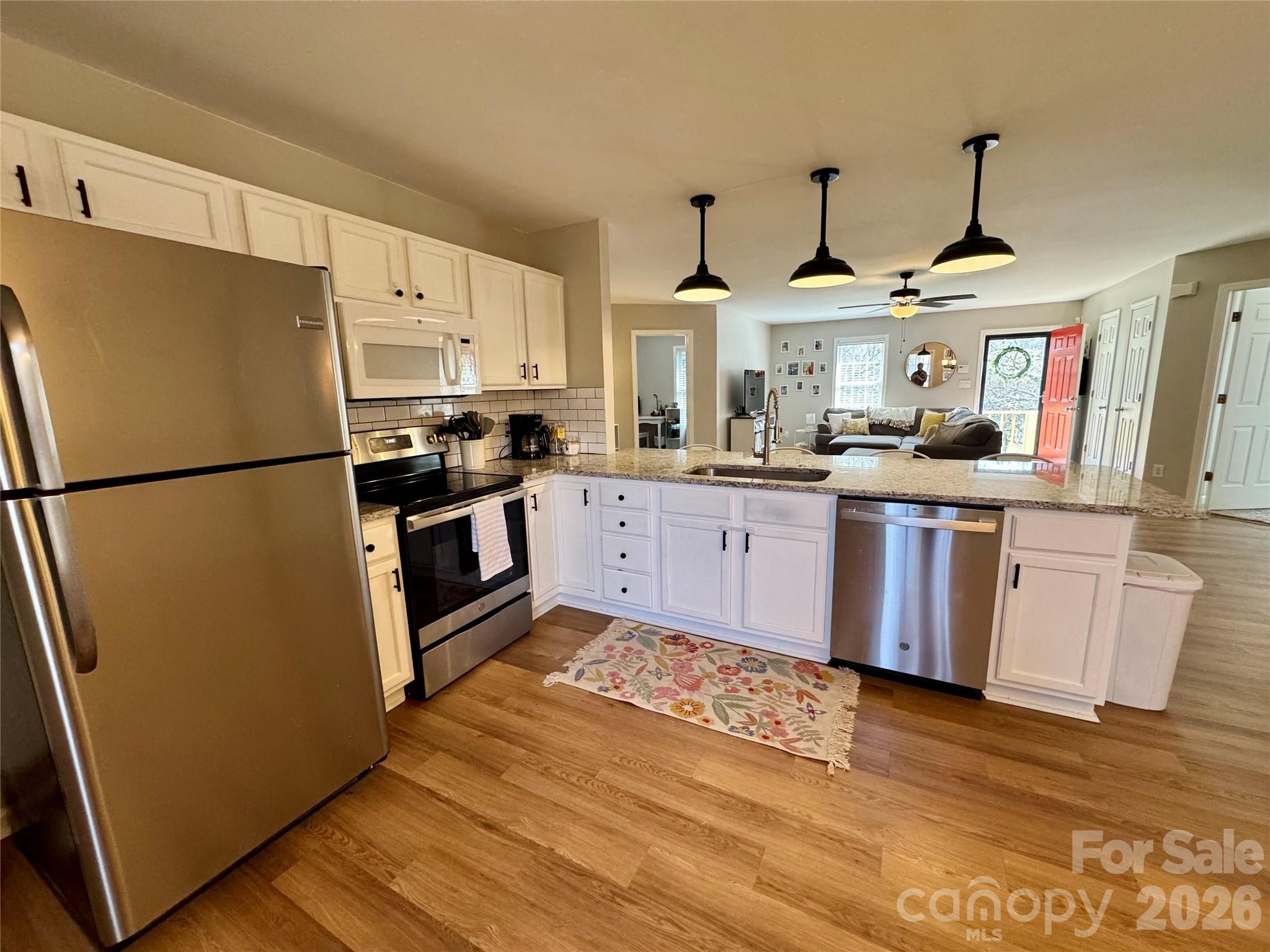 345 Dellwood Court SE — Concord