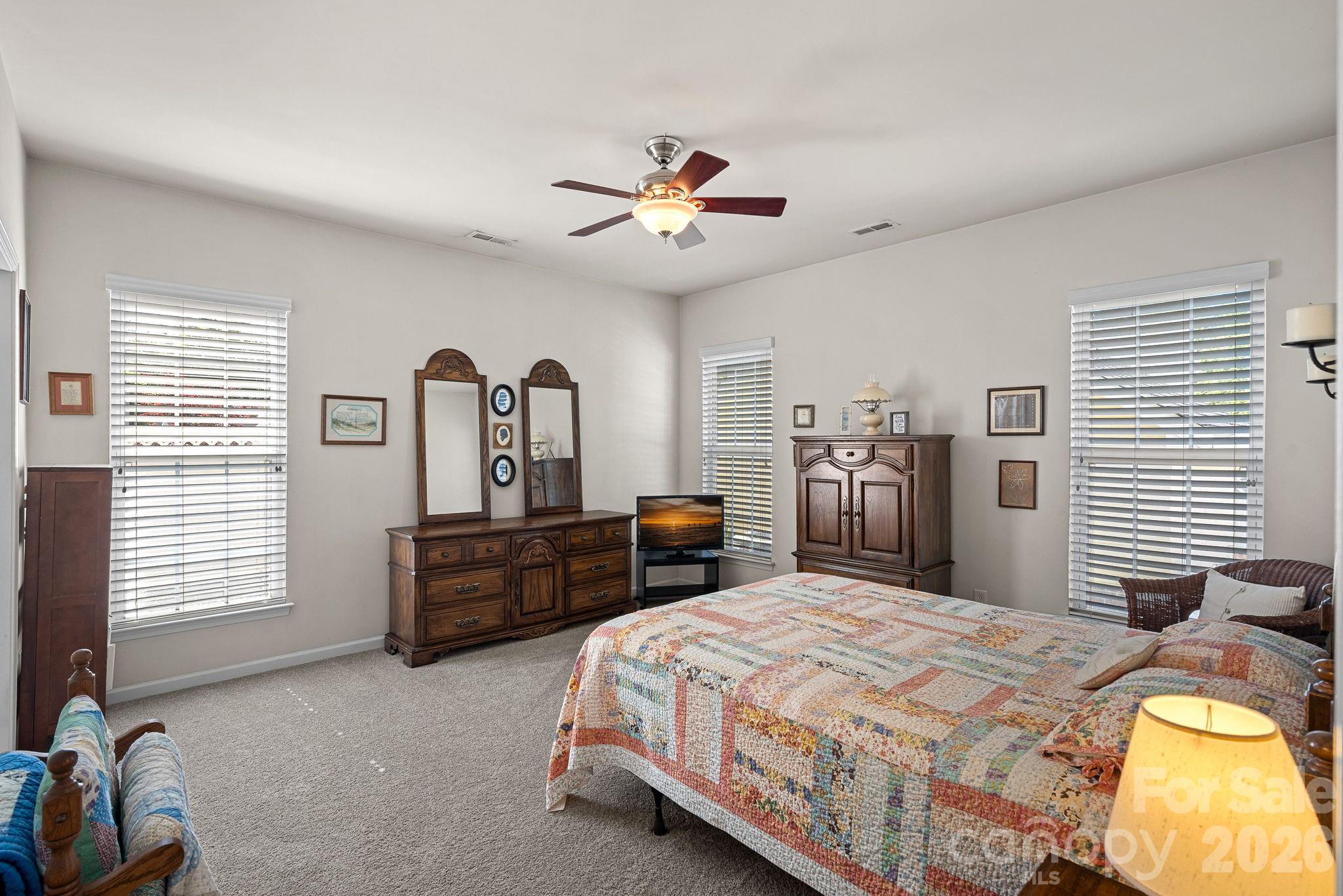 16506 Spruell Street — Huntersville