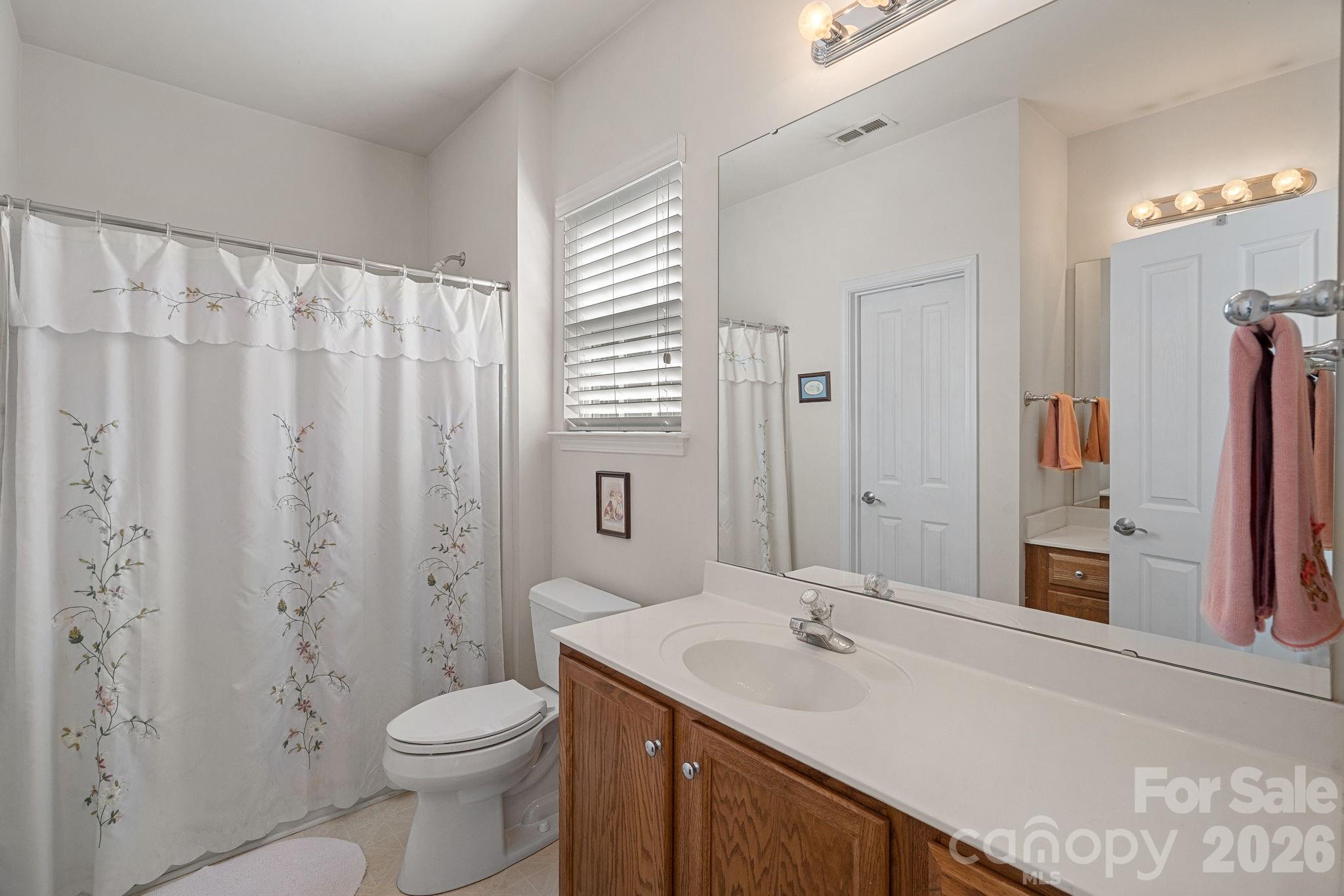 16506 Spruell Street — Huntersville